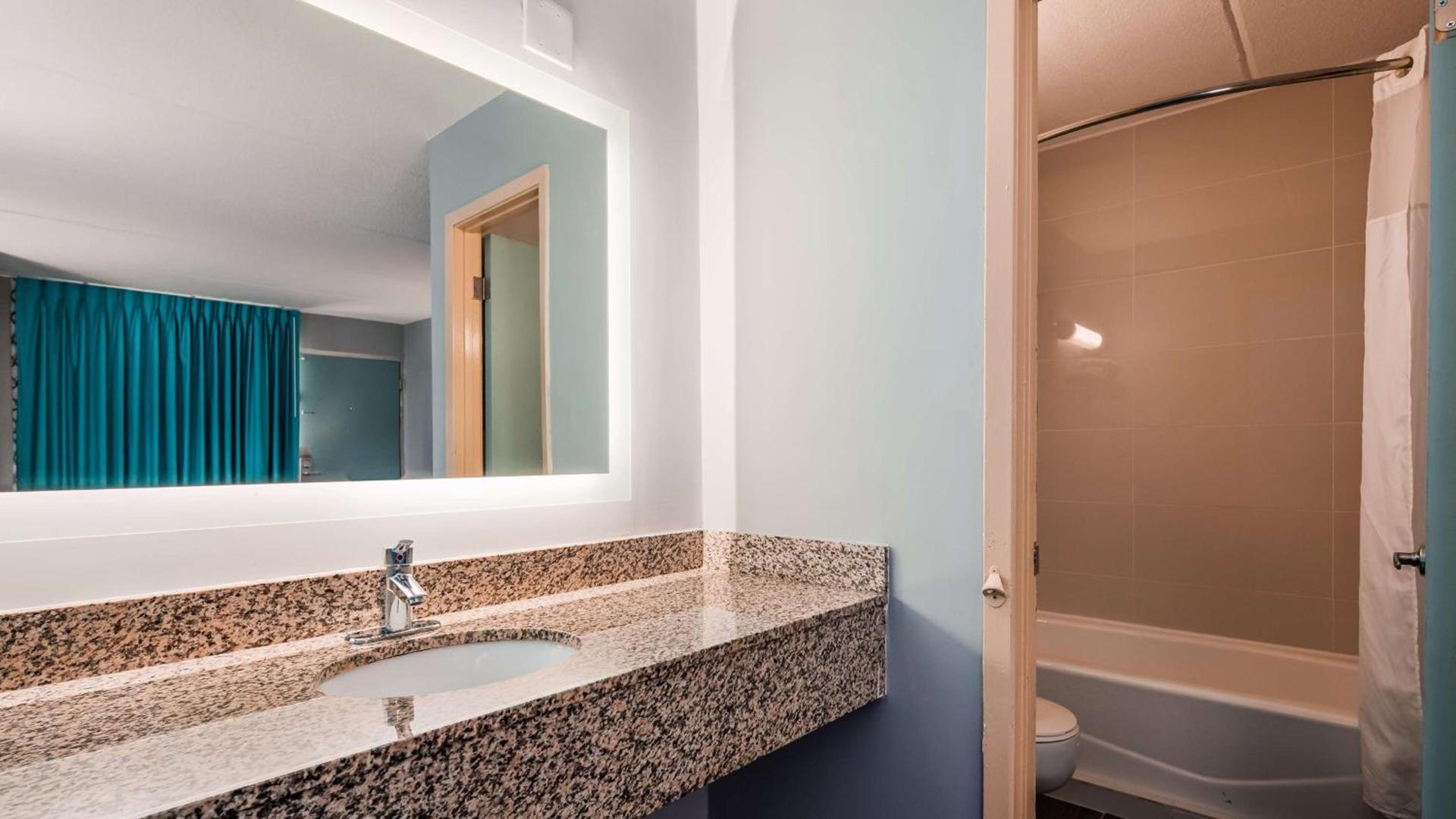 Quality Inn Jacksonville South photo 14