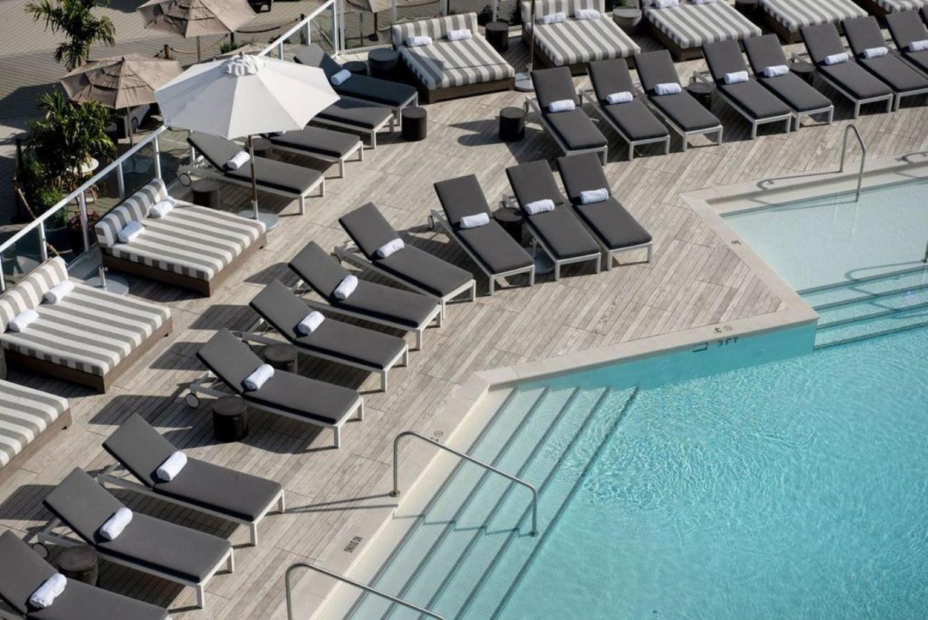 Wave Resort photo 30