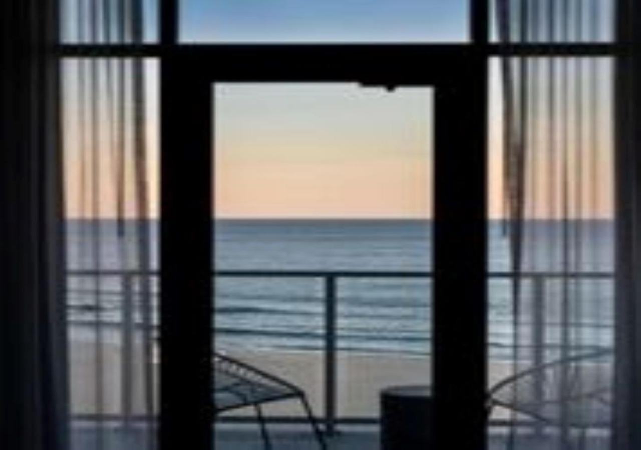 Wave Resort photo 26