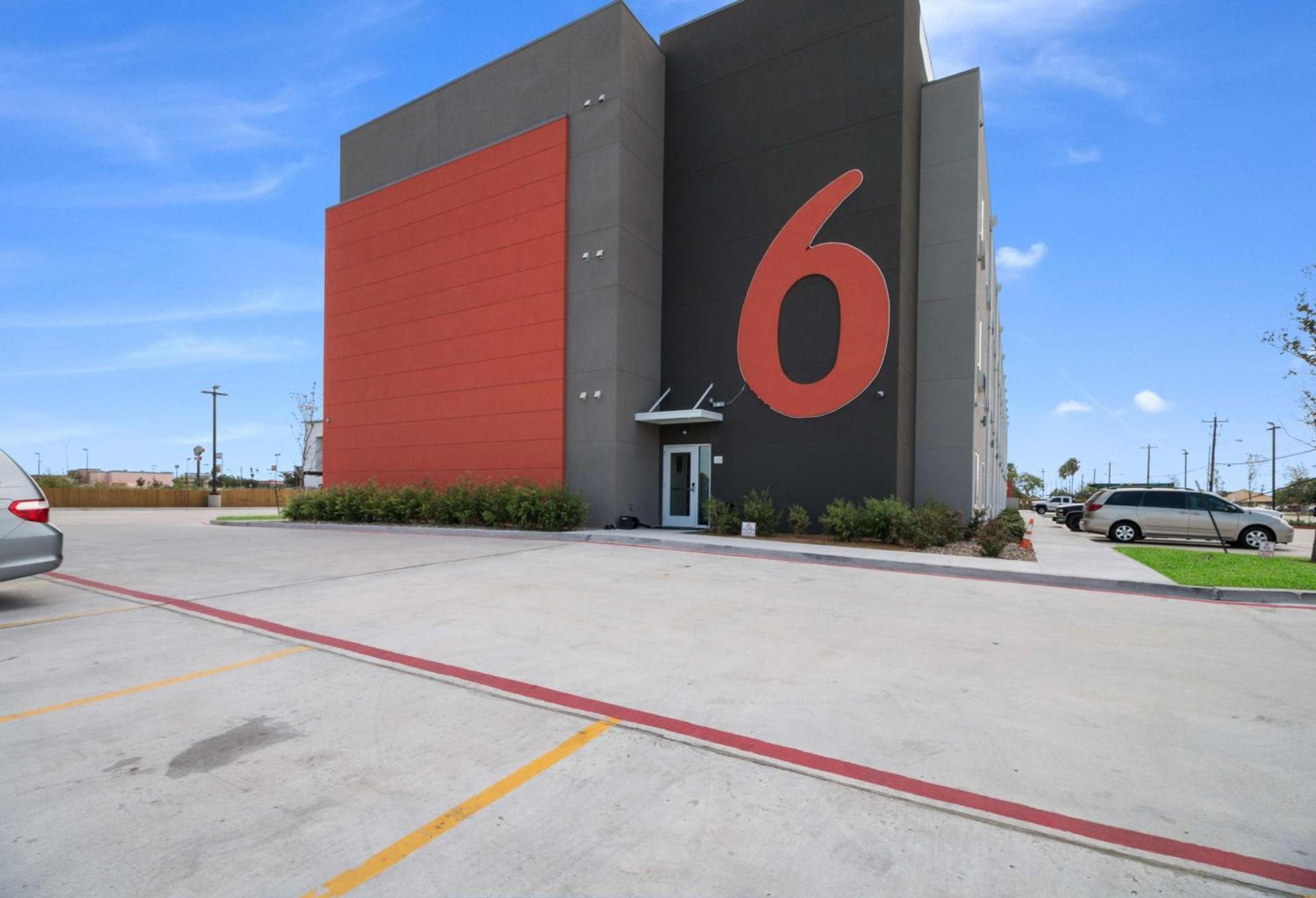 Motel 6-Corpus Christi, TX photo 30