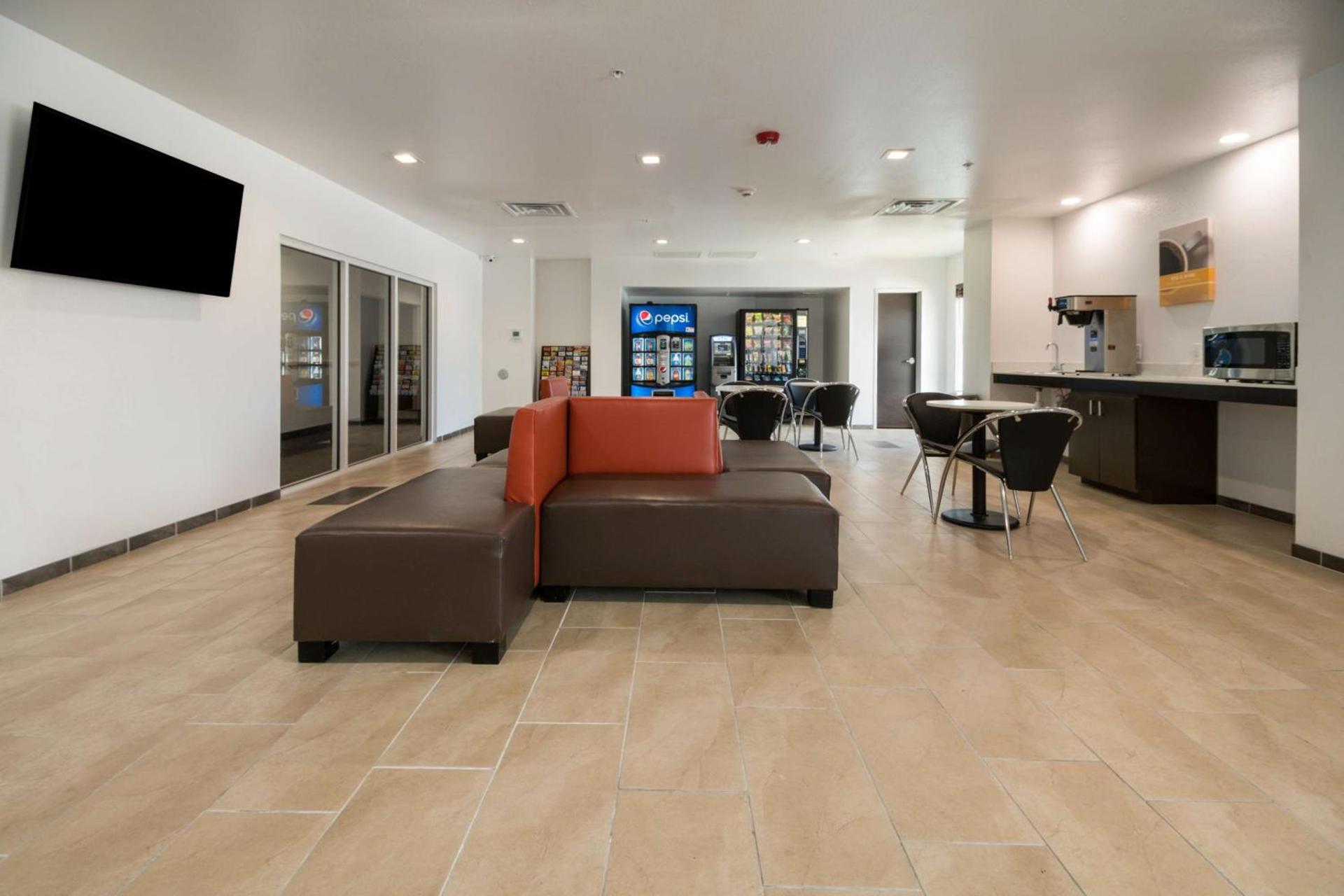 Studio 6-Corpus Christi, TX photo 48