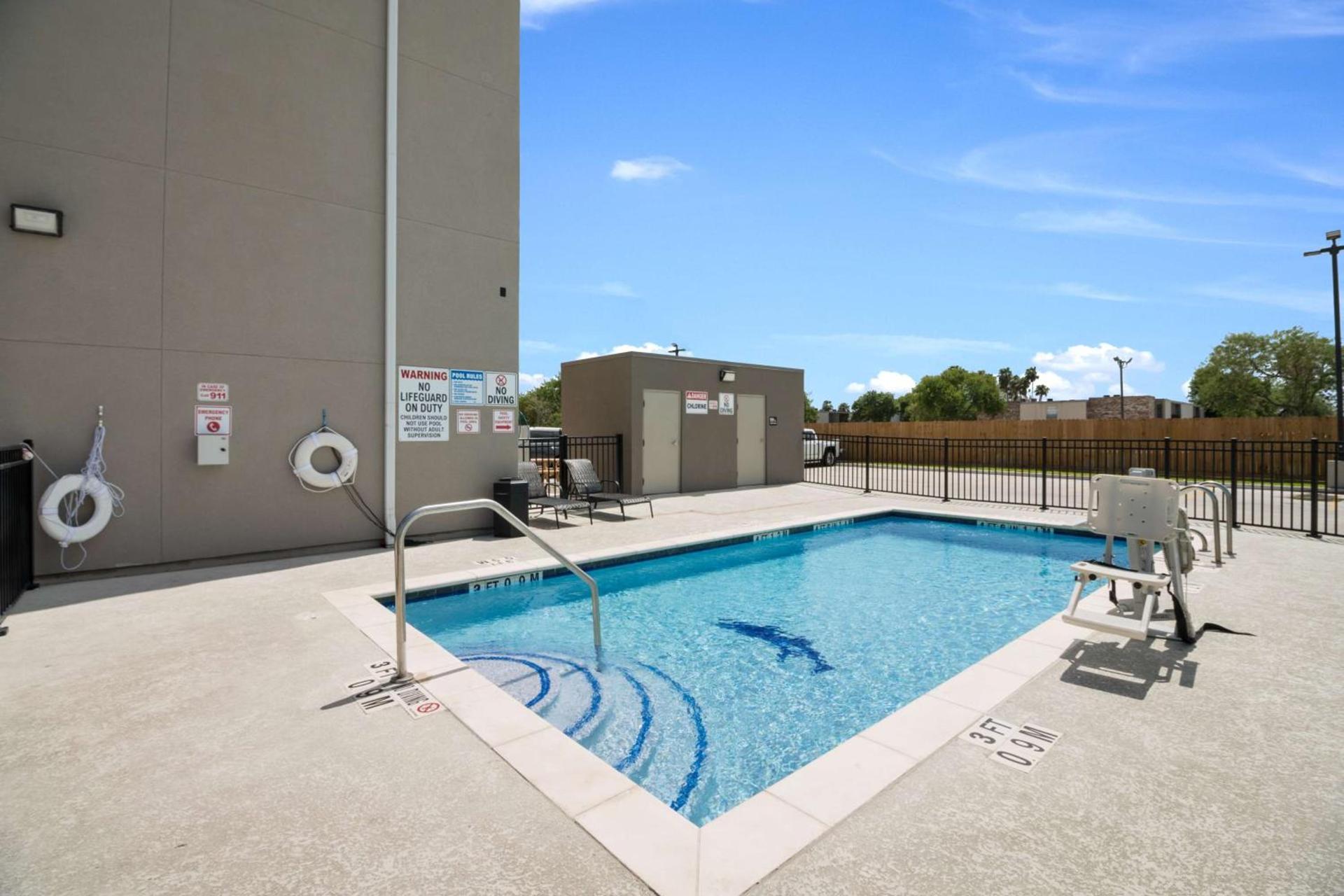Studio 6-Corpus Christi, TX photo 30