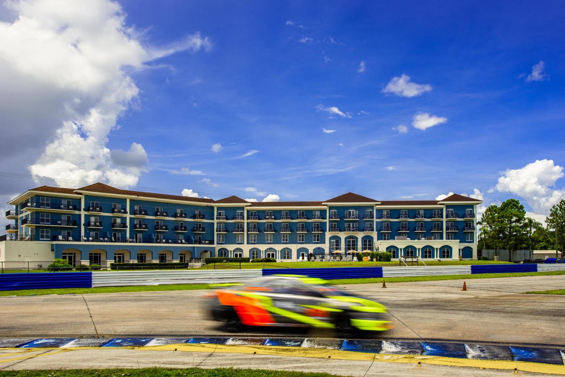 SEVEN Sebring Raceway Hotel photo 3