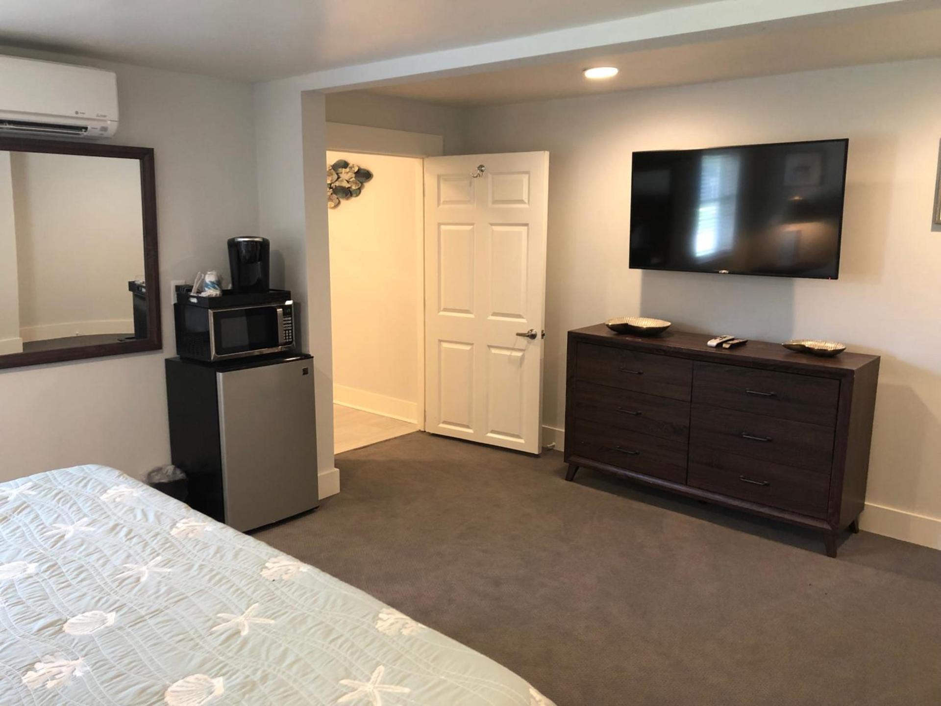 The Surf Beach Motel photo 20