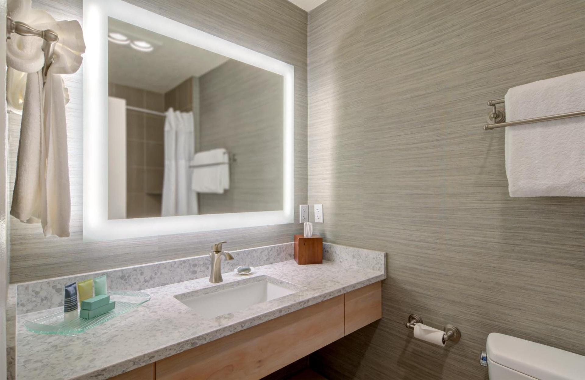 Hallmark Resort in Cannon Beach photo 42