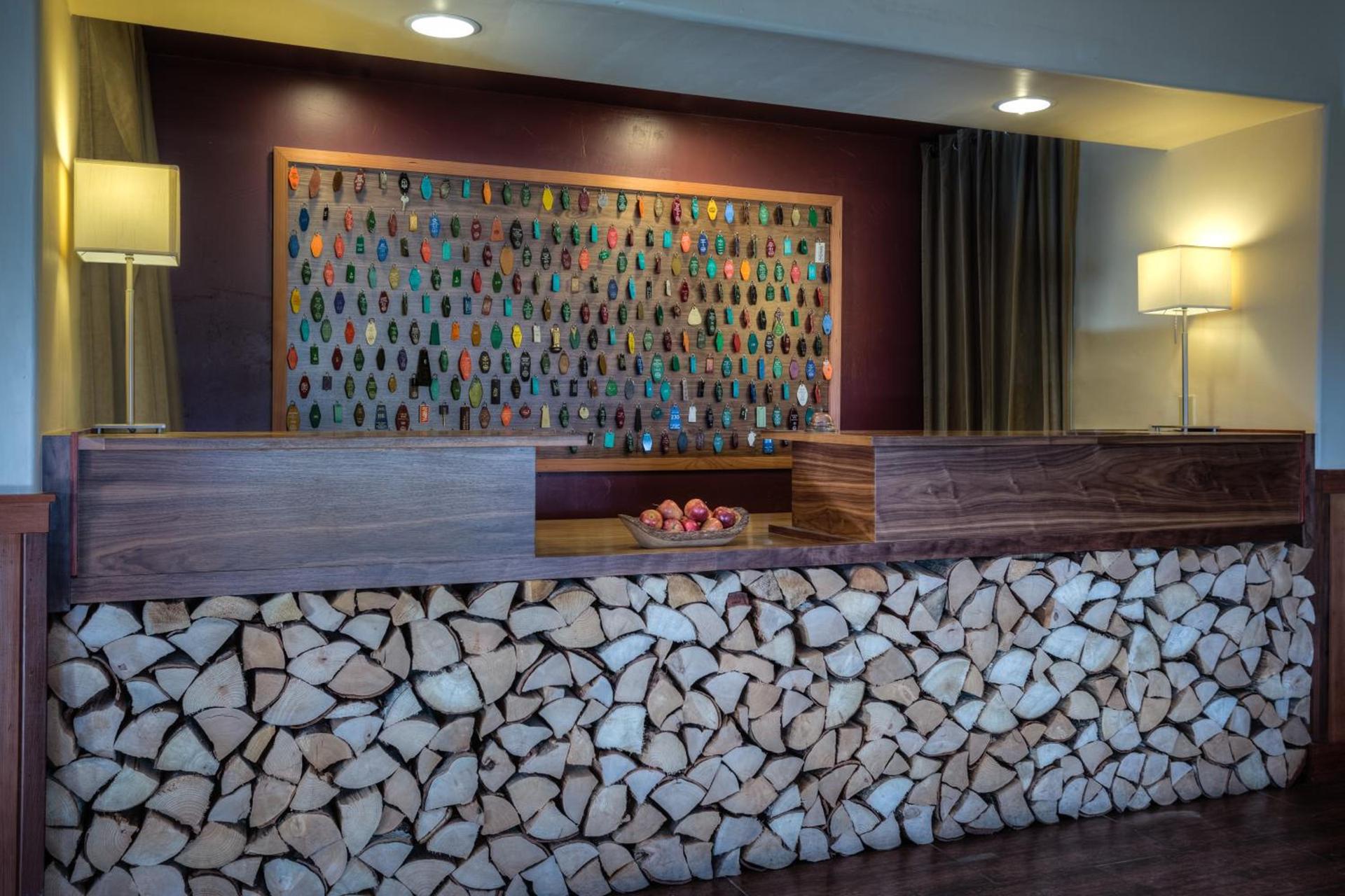 The Redwood Riverwalk, a boutique hotel photo 10