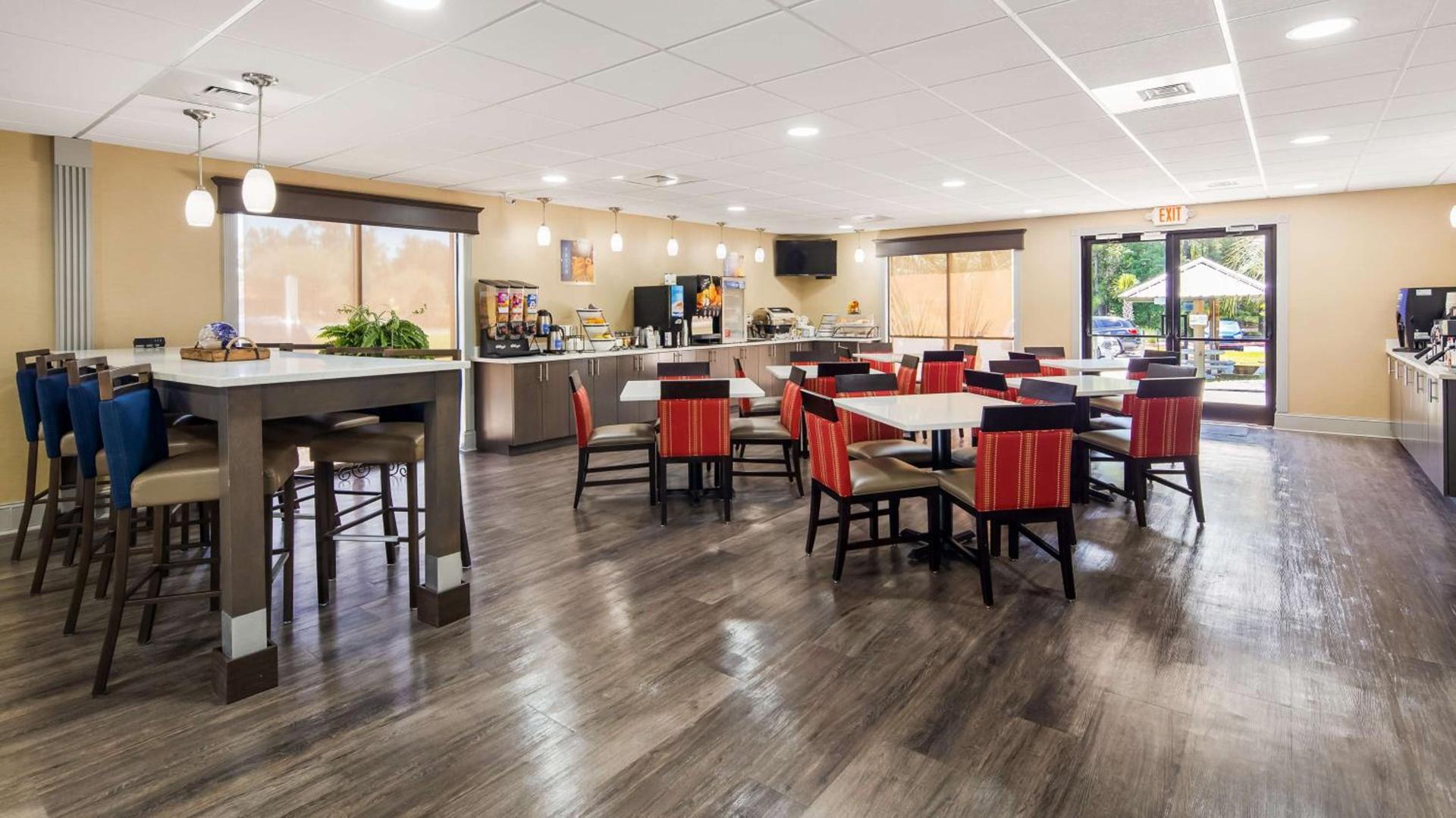 Best Western Shallotte / Ocean Isle Beach Hotel photo 7