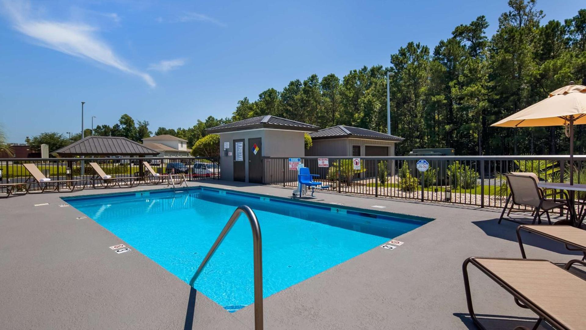 Best Western Shallotte / Ocean Isle Beach Hotel photo 38