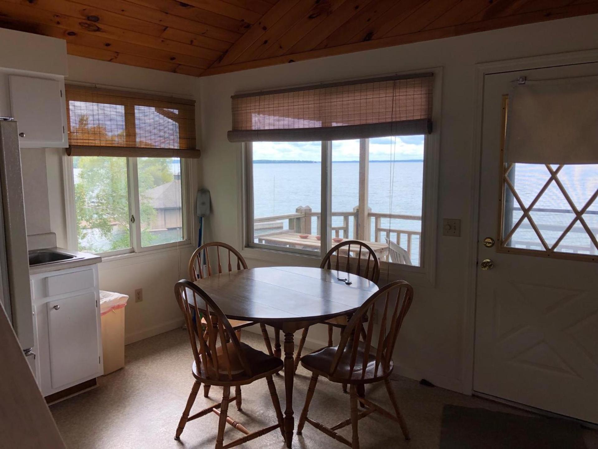 West Winds Motel & Cottages photo 11