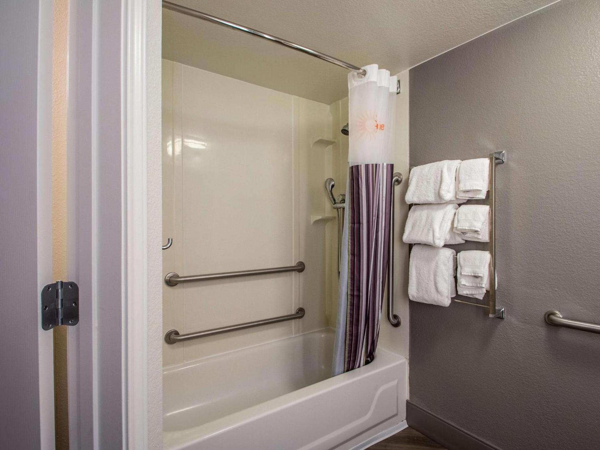 La Quinta by Wyndham Orem University Pwy Provo photo 12