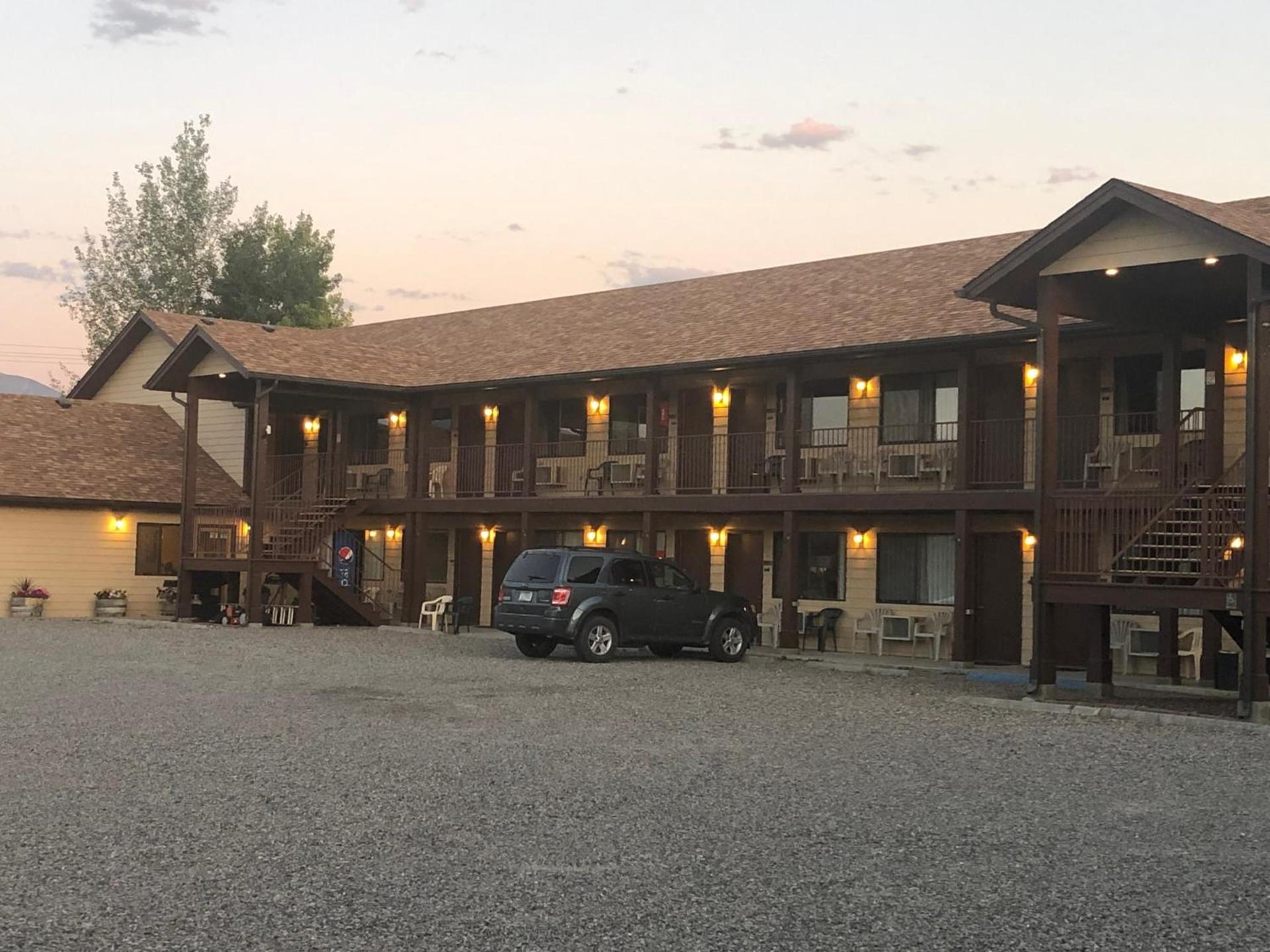 Red Bear Inn photo 7