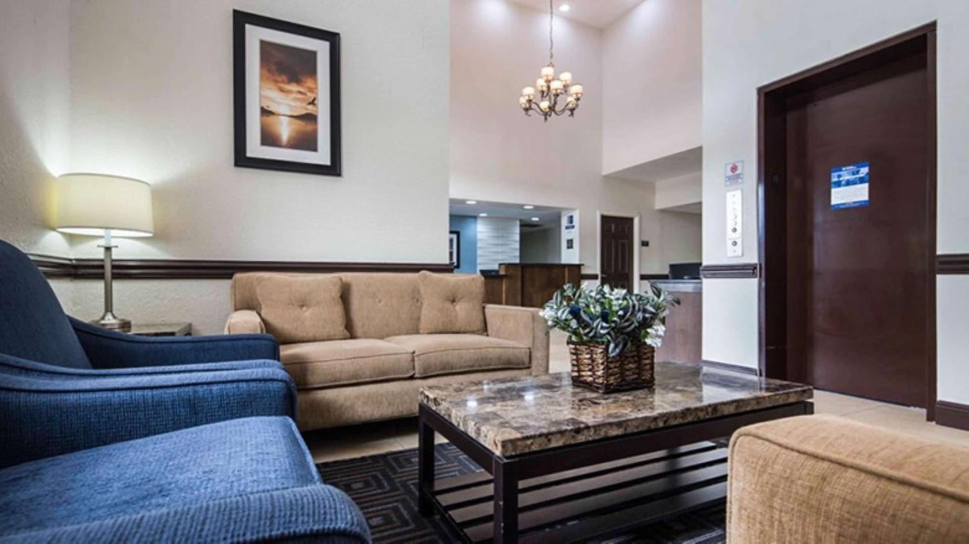 Best Western Mulberry Hotel photo 11