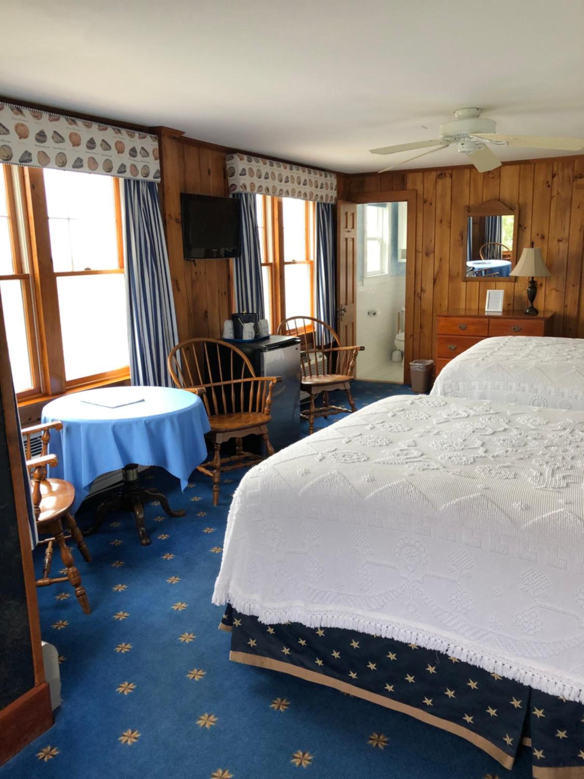 Winstead Beach Resort photo 21