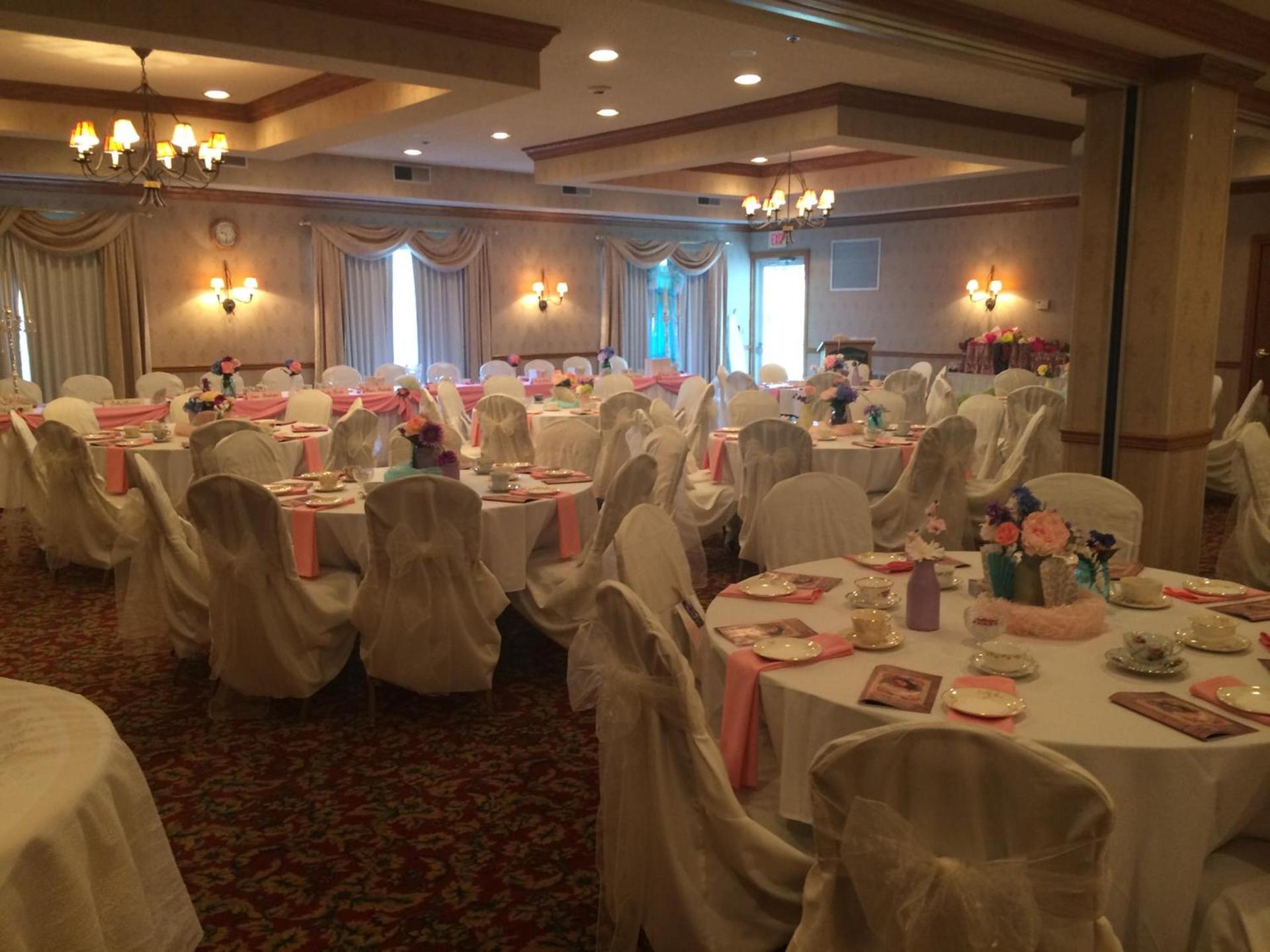 Coshocton Village Inn & Suites photo 27