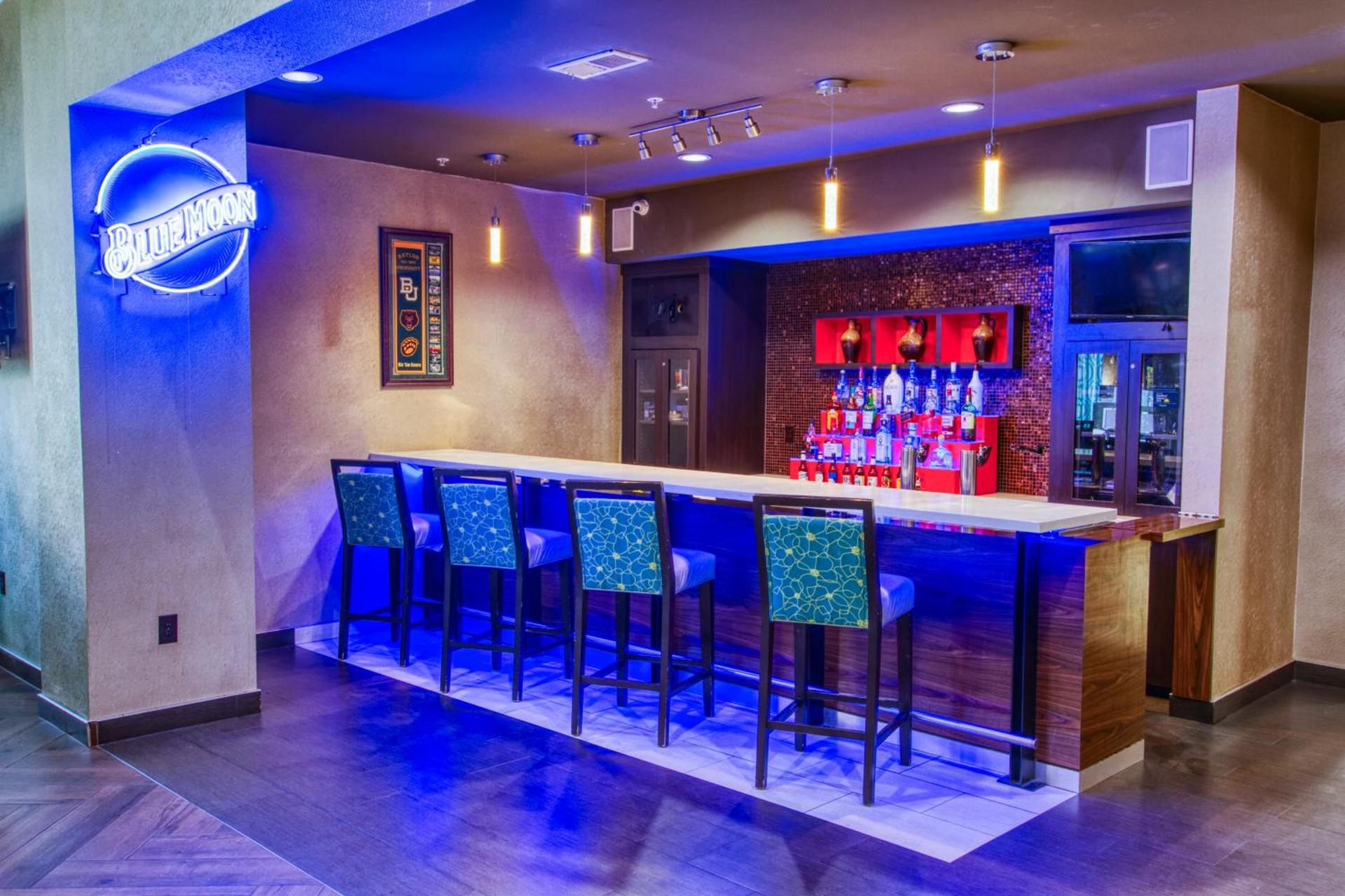 Comfort Suites Waco North - Near University Area photo 19