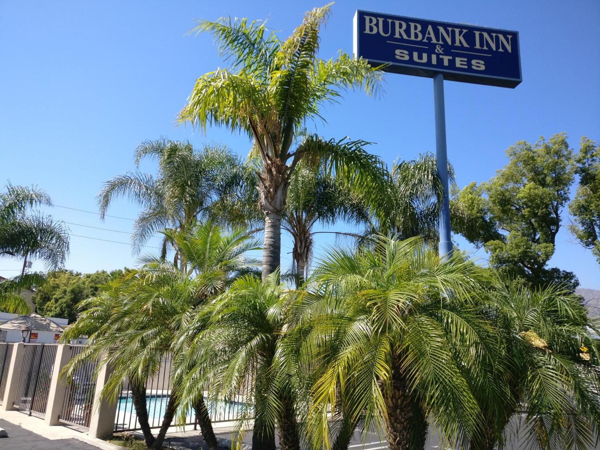 Burbank Inn and Suites photo 10