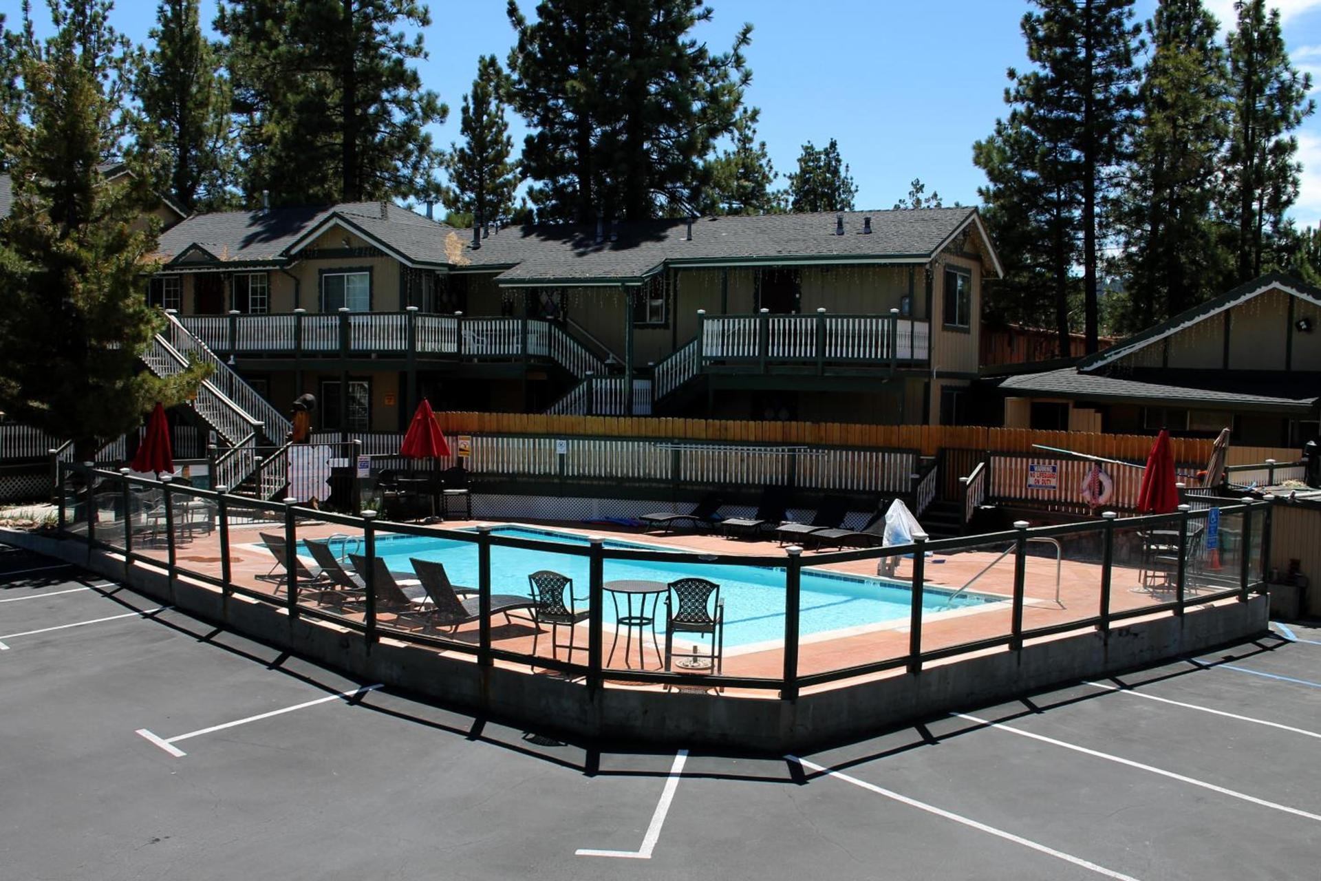 Fireside Lodge photo 5