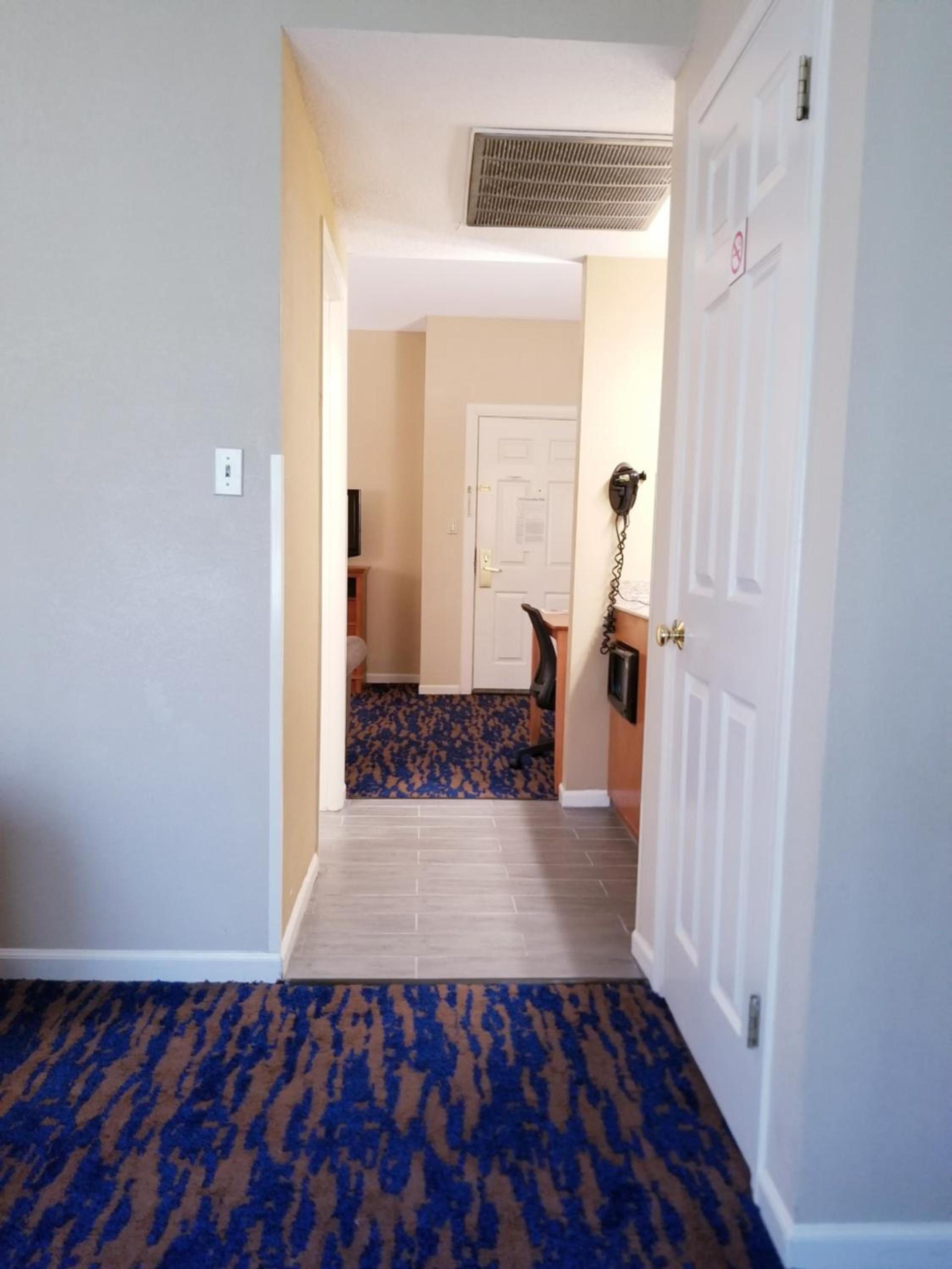 Baymont by Wyndham Indianapolis Northwest photo 37