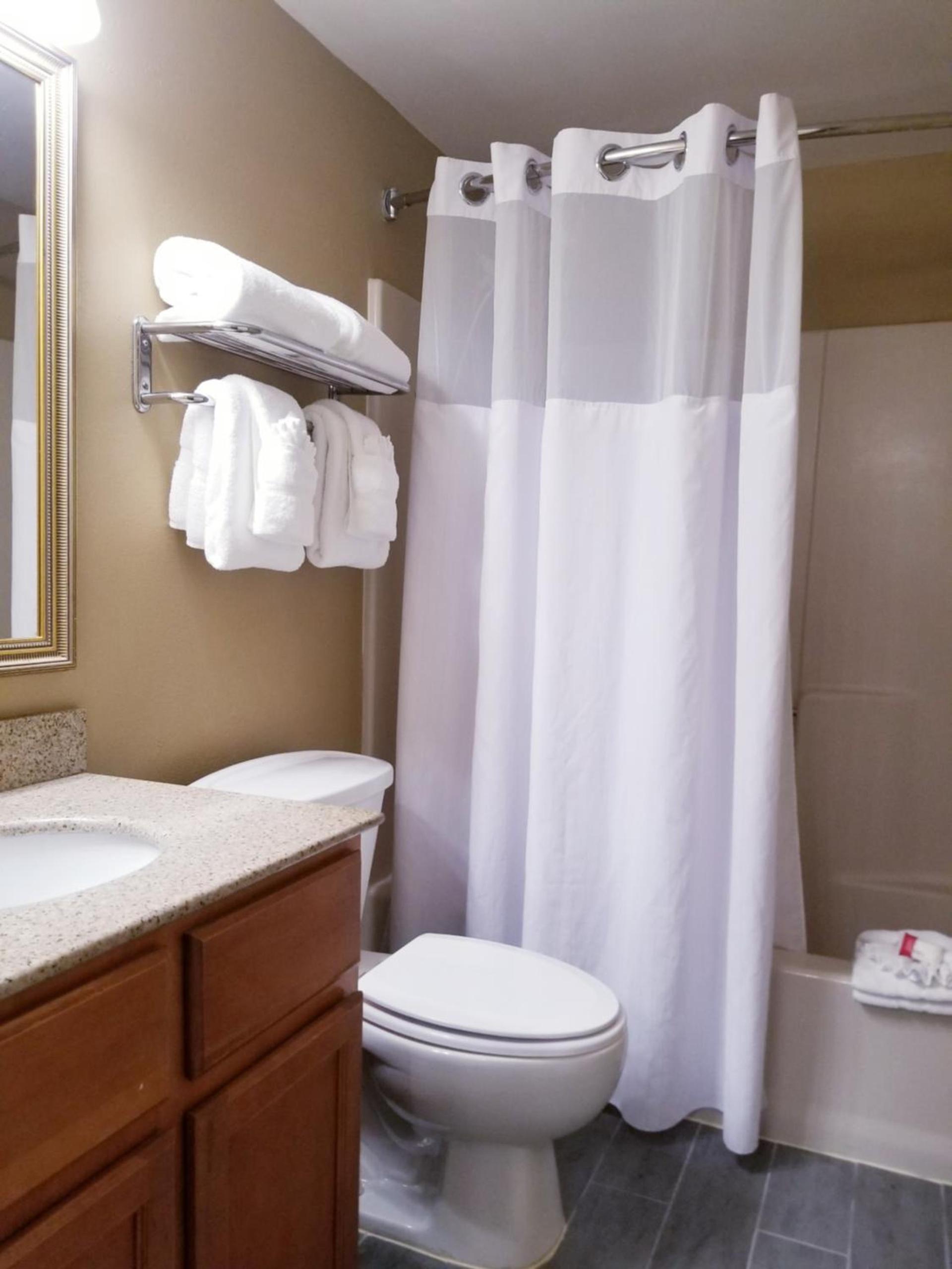 Baymont by Wyndham Indianapolis Northwest photo 30