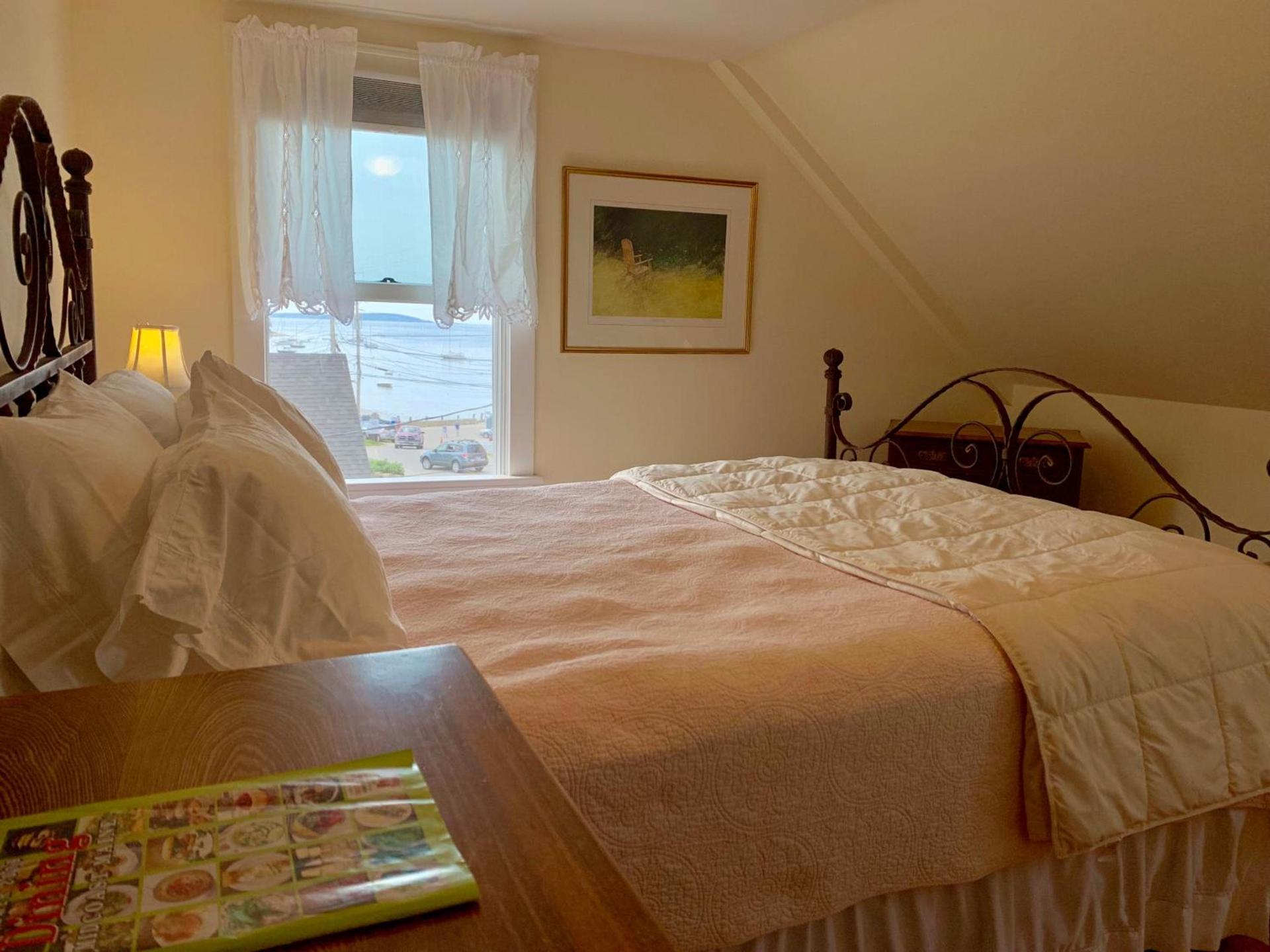 Seaside Inn photo 90