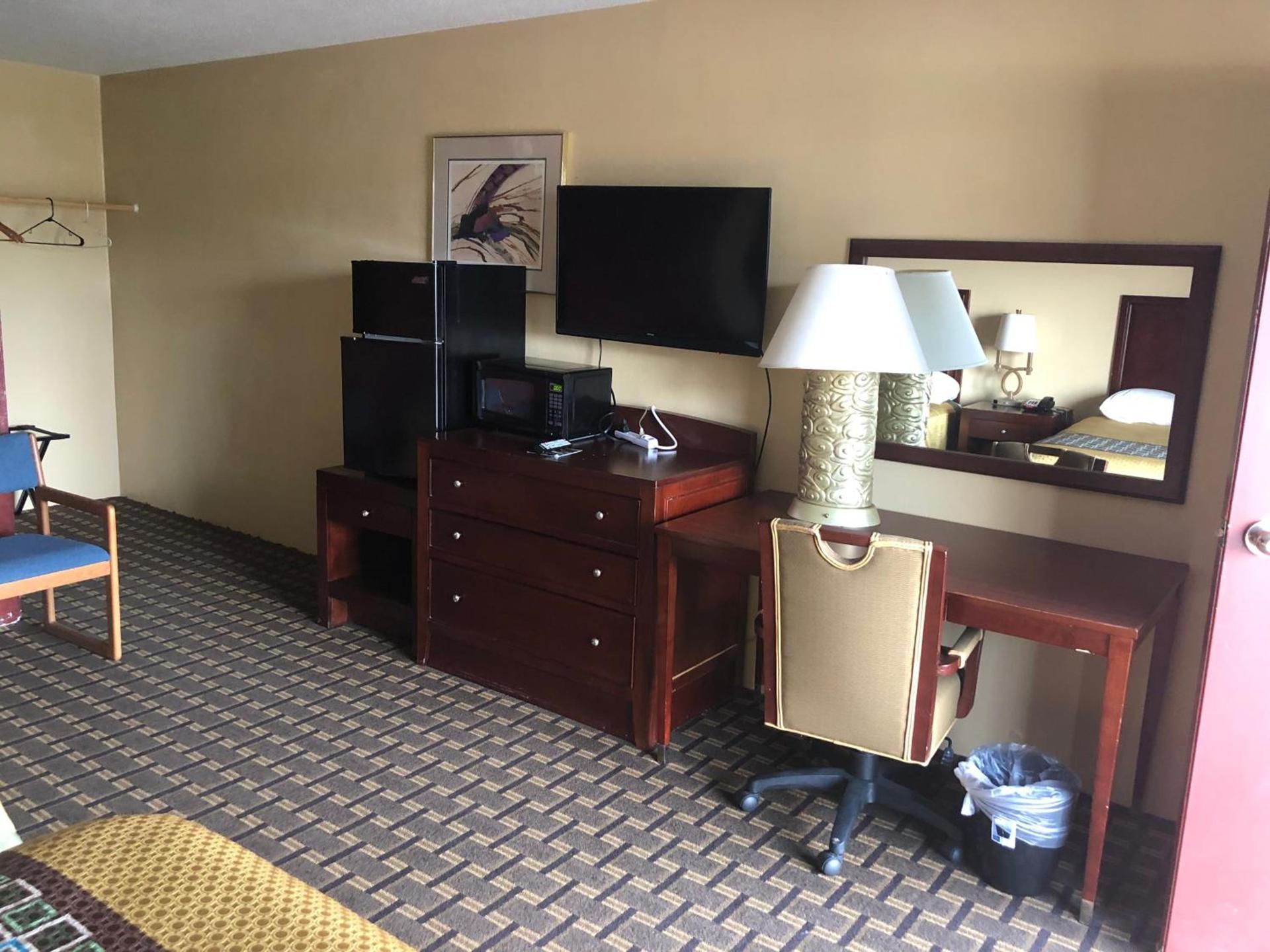 Budget Inn Motel photo 10
