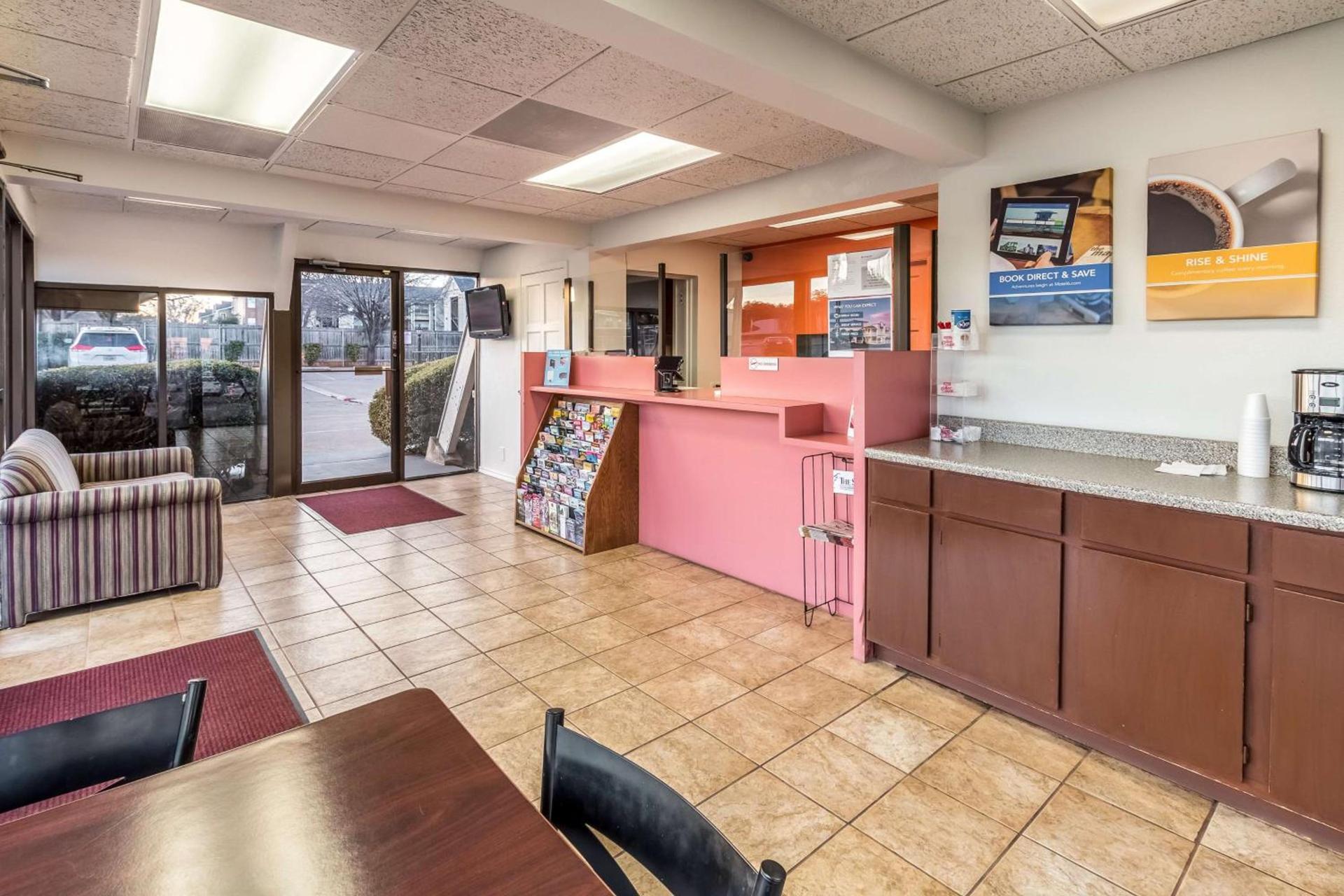 Motel 6-Arlington, TX - UTA photo 37