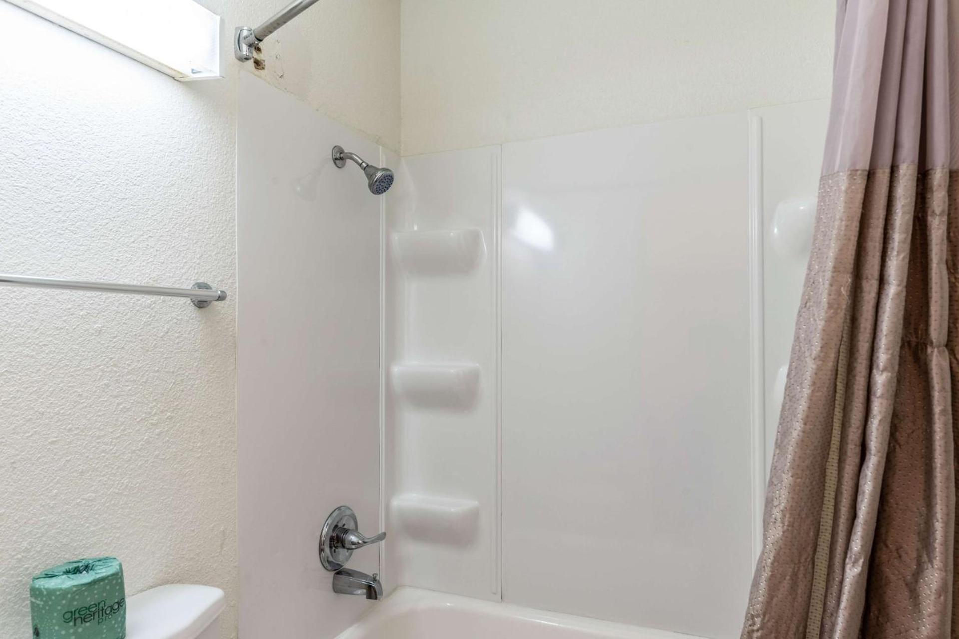Motel 6-North Richland Hills, TX photo 25
