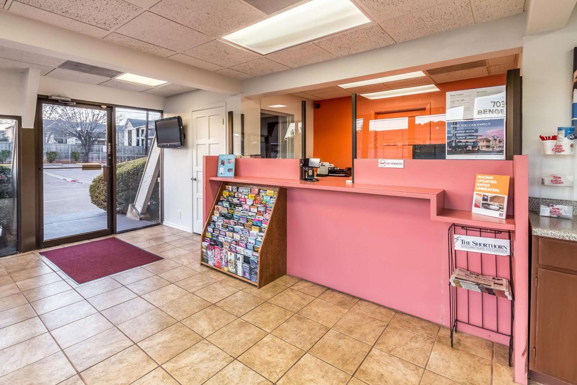 Motel 6-Arlington, TX - UTA photo 38