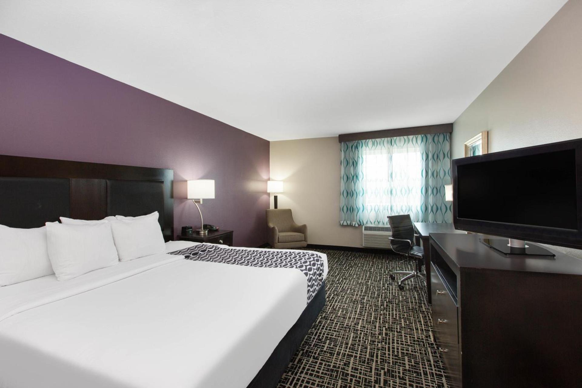 La Quinta by Wyndham Blue Springs photo 47