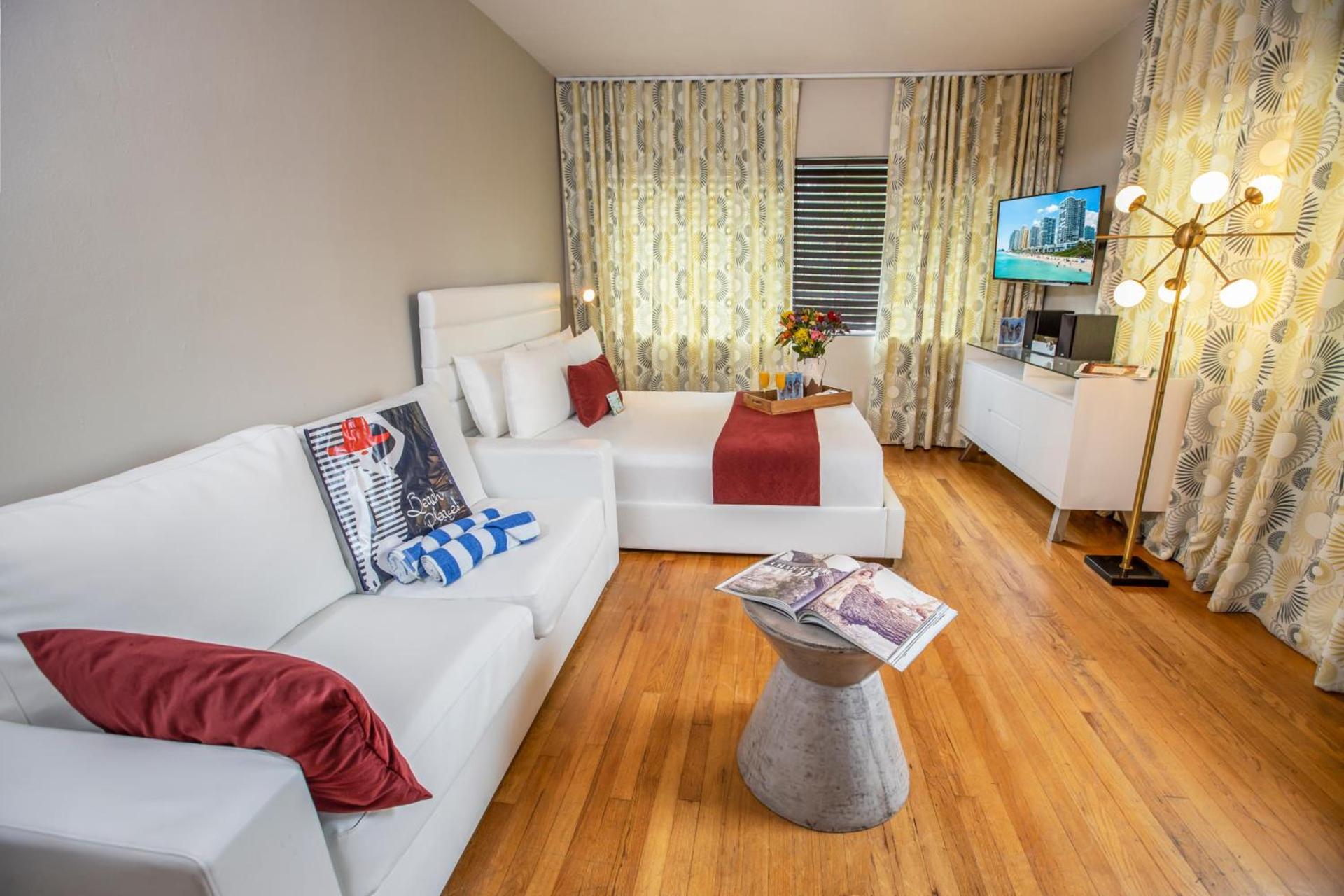 Beachside All Suites Hotel photo 5