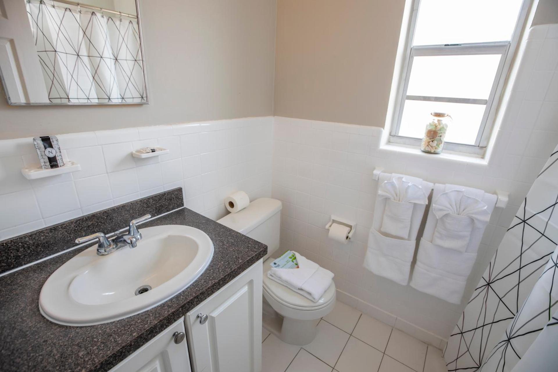 Beachside All Suites Hotel photo 20
