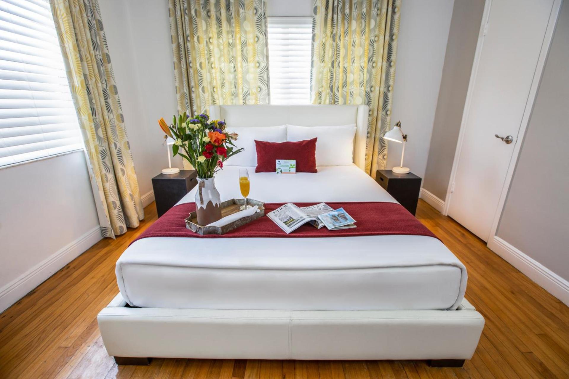 Beachside All Suites Hotel photo 17