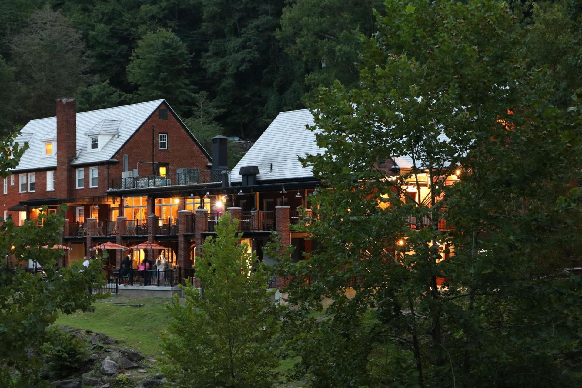 Historic Tapoco Lodge Resort photo 6