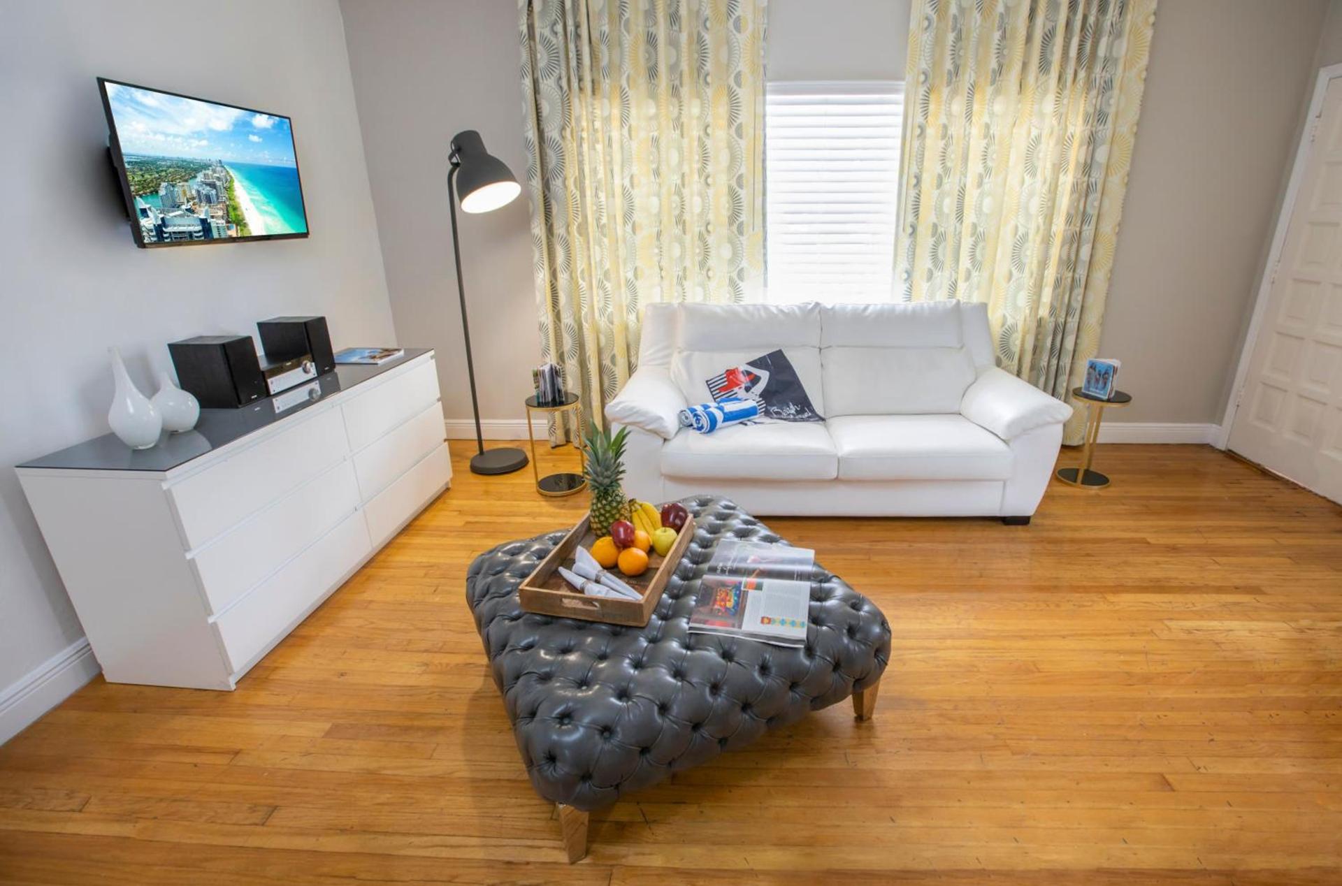 Beachside All Suites Hotel photo 10
