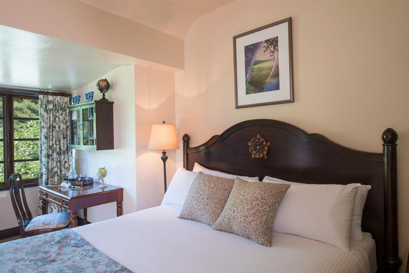 Benbow Historic Inn photo 3