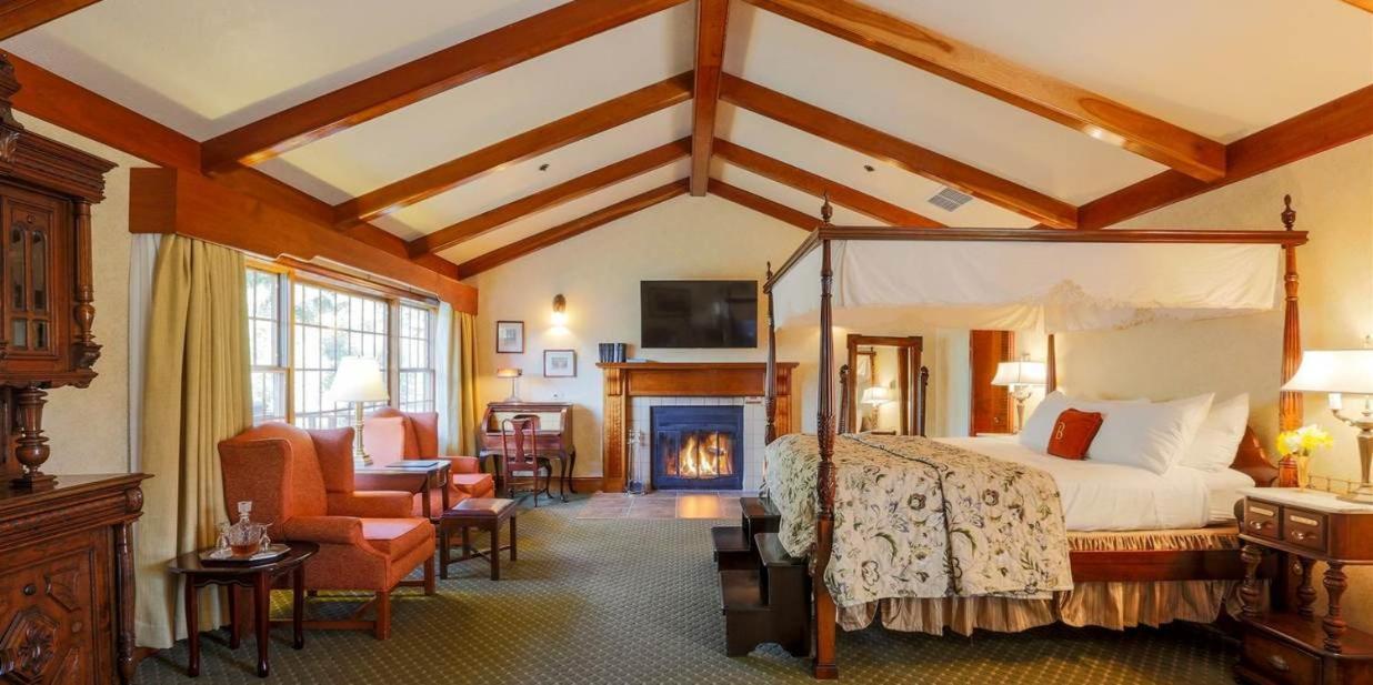 Benbow Historic Inn photo 12