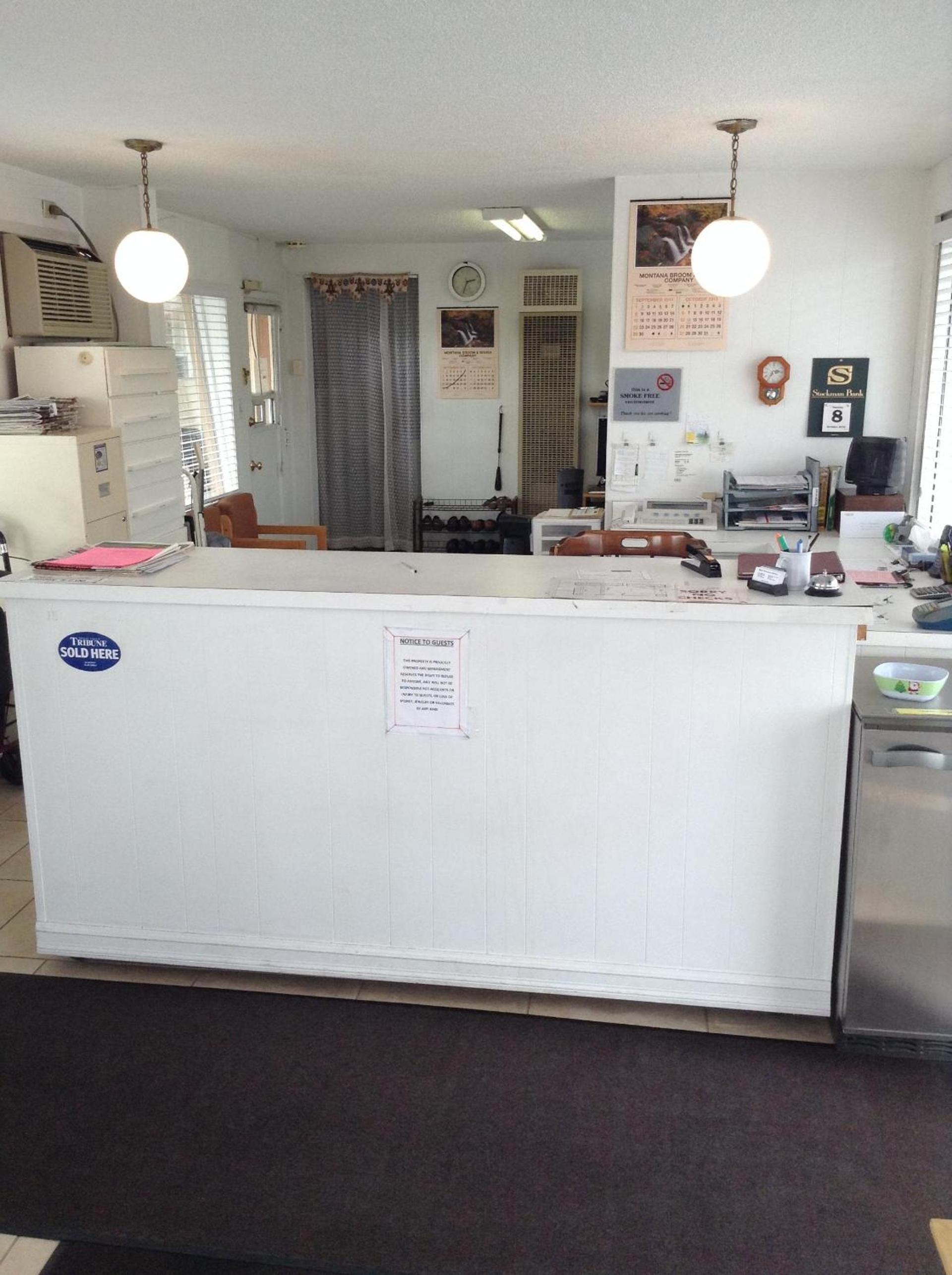 Ski's Western Motel photo 20