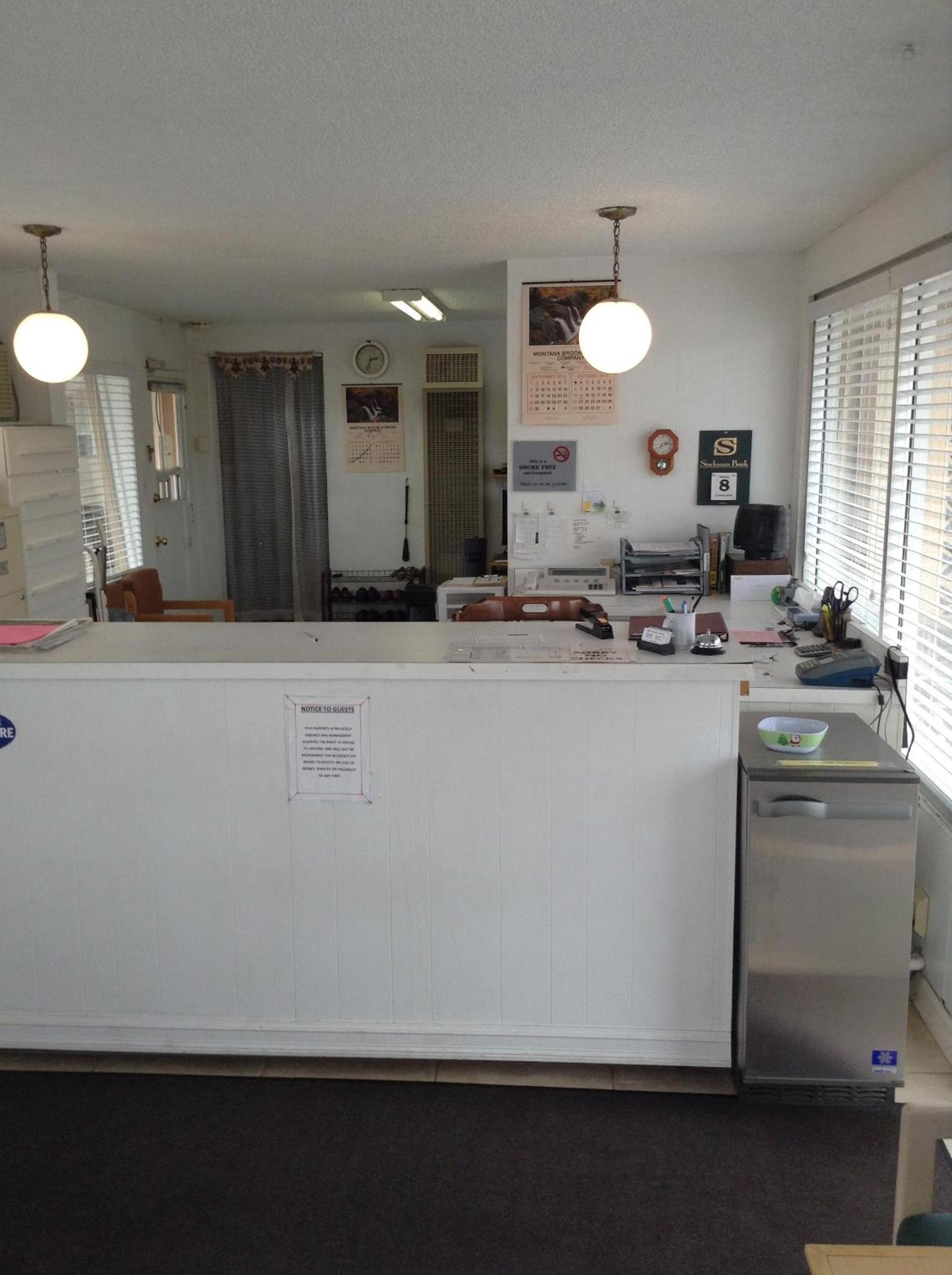 Ski's Western Motel photo 21