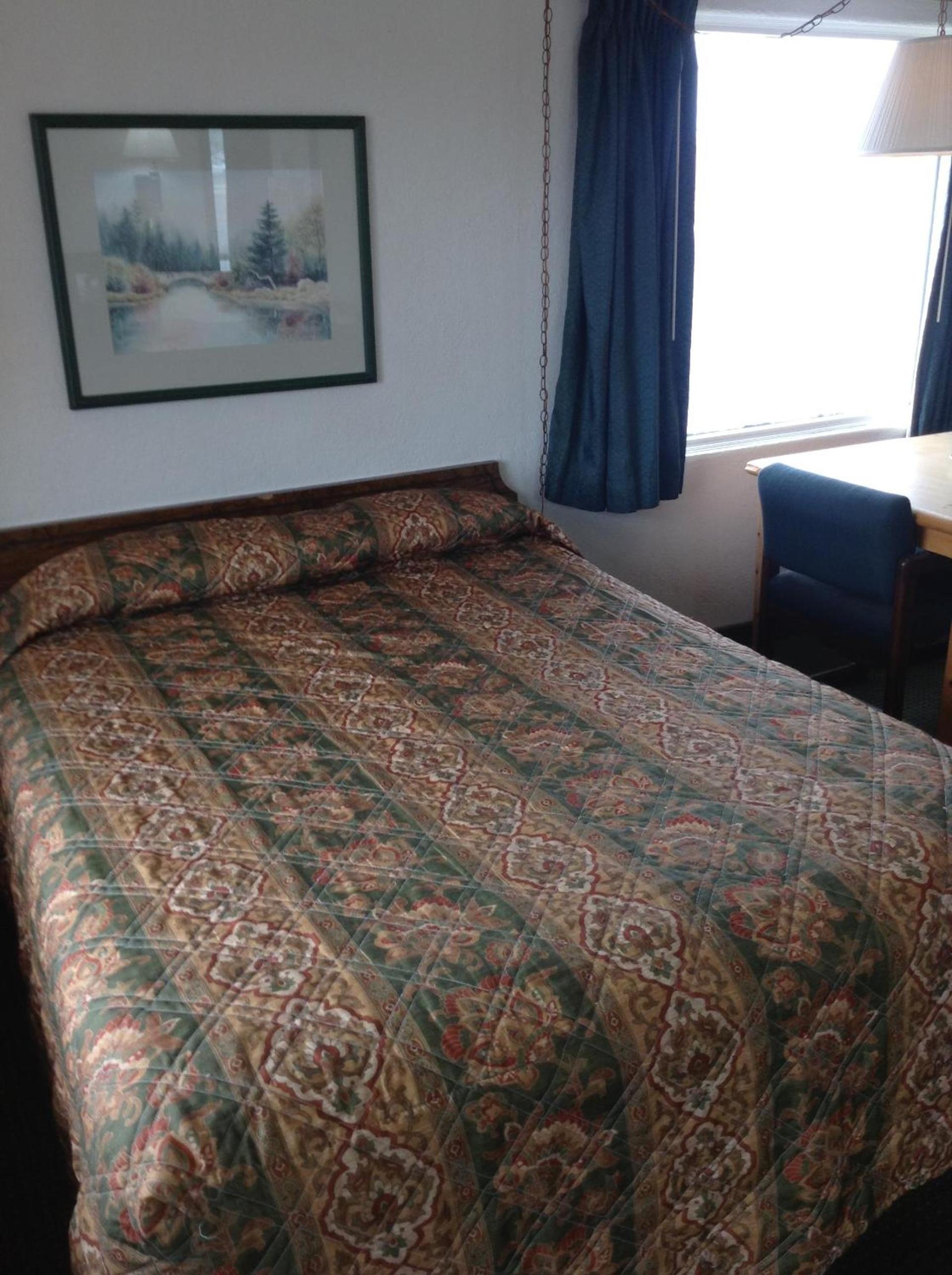 Plaza Inn photo 43