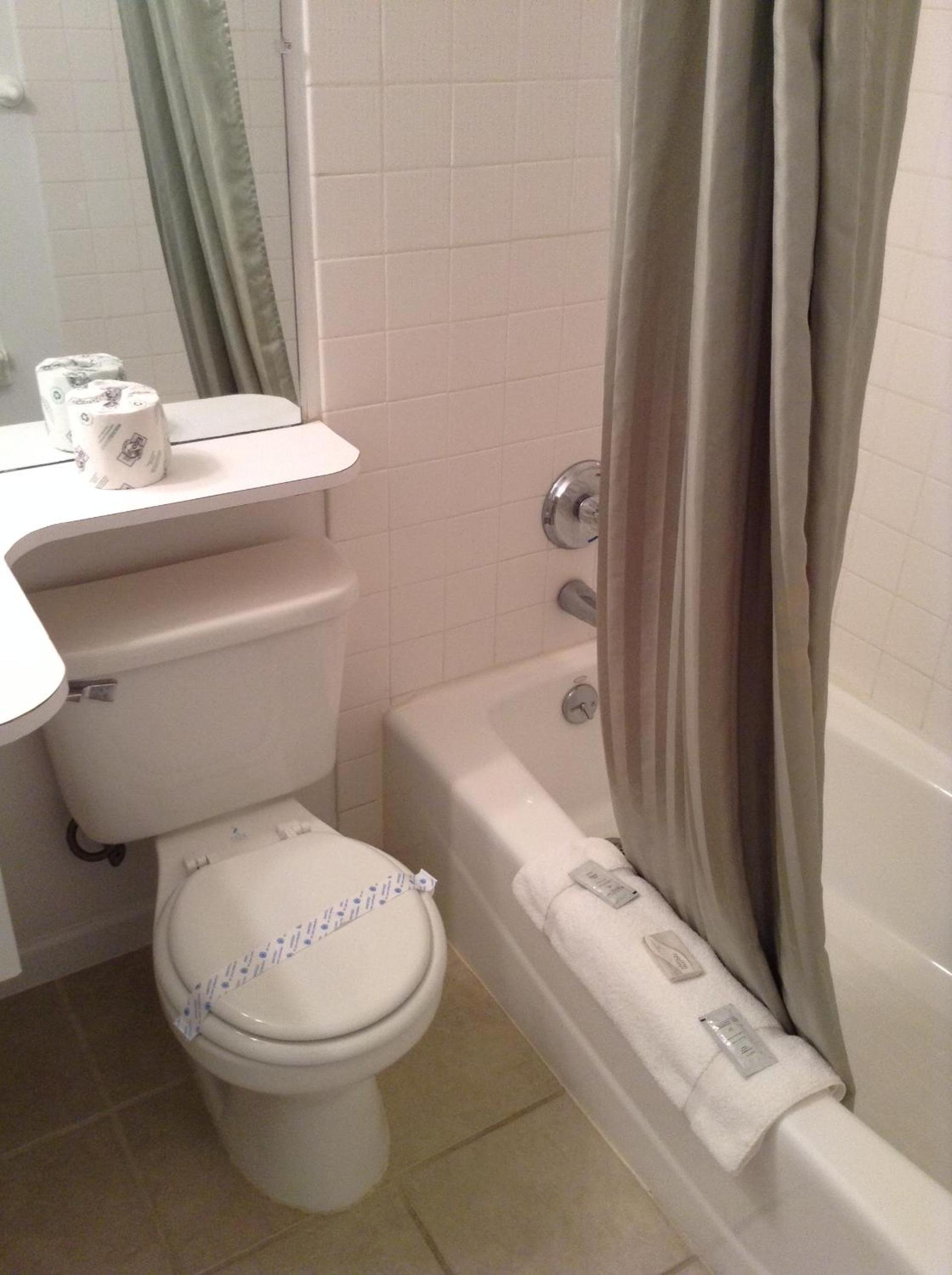 Central Motel photo 27