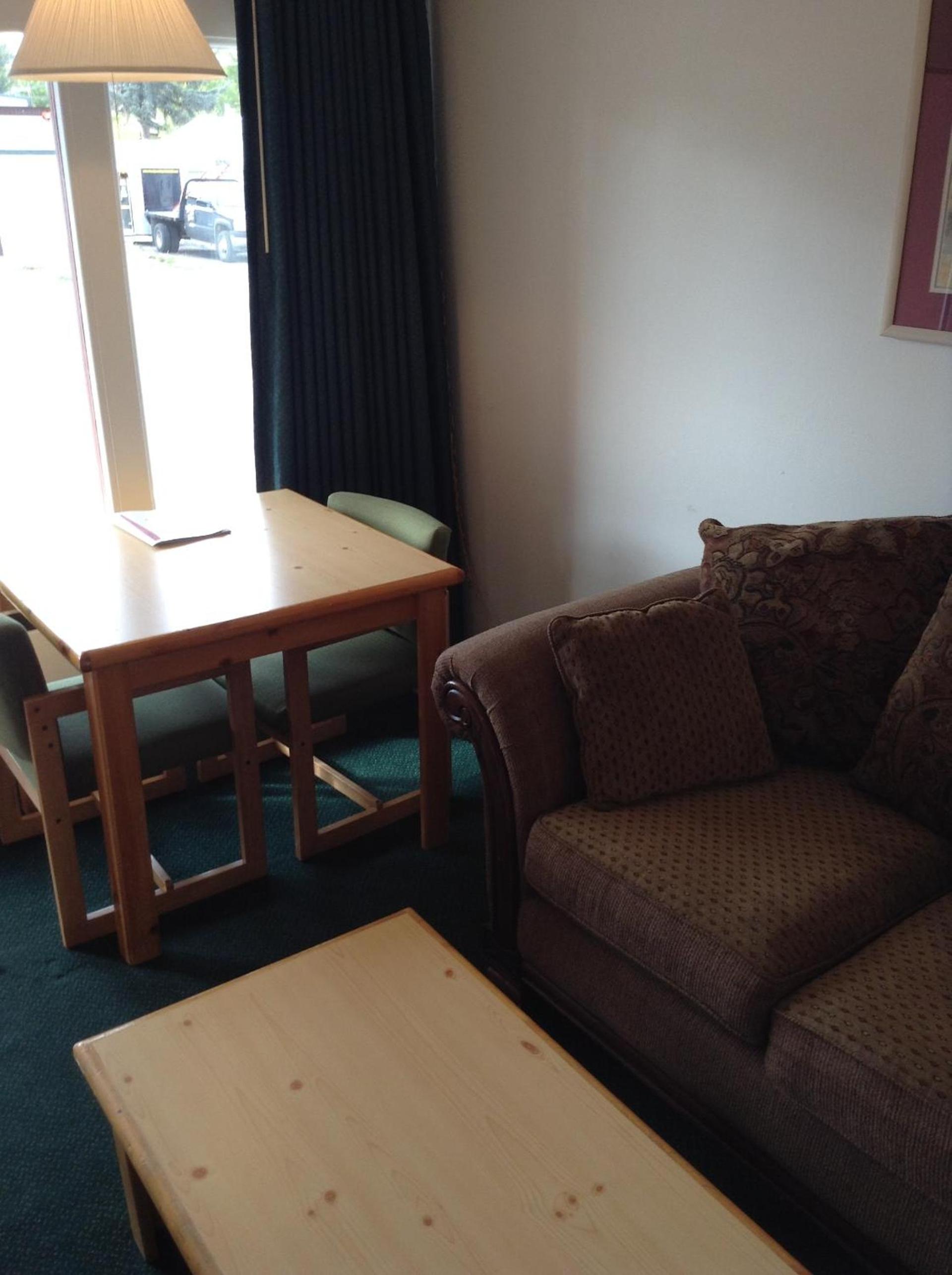 Central Motel photo 39