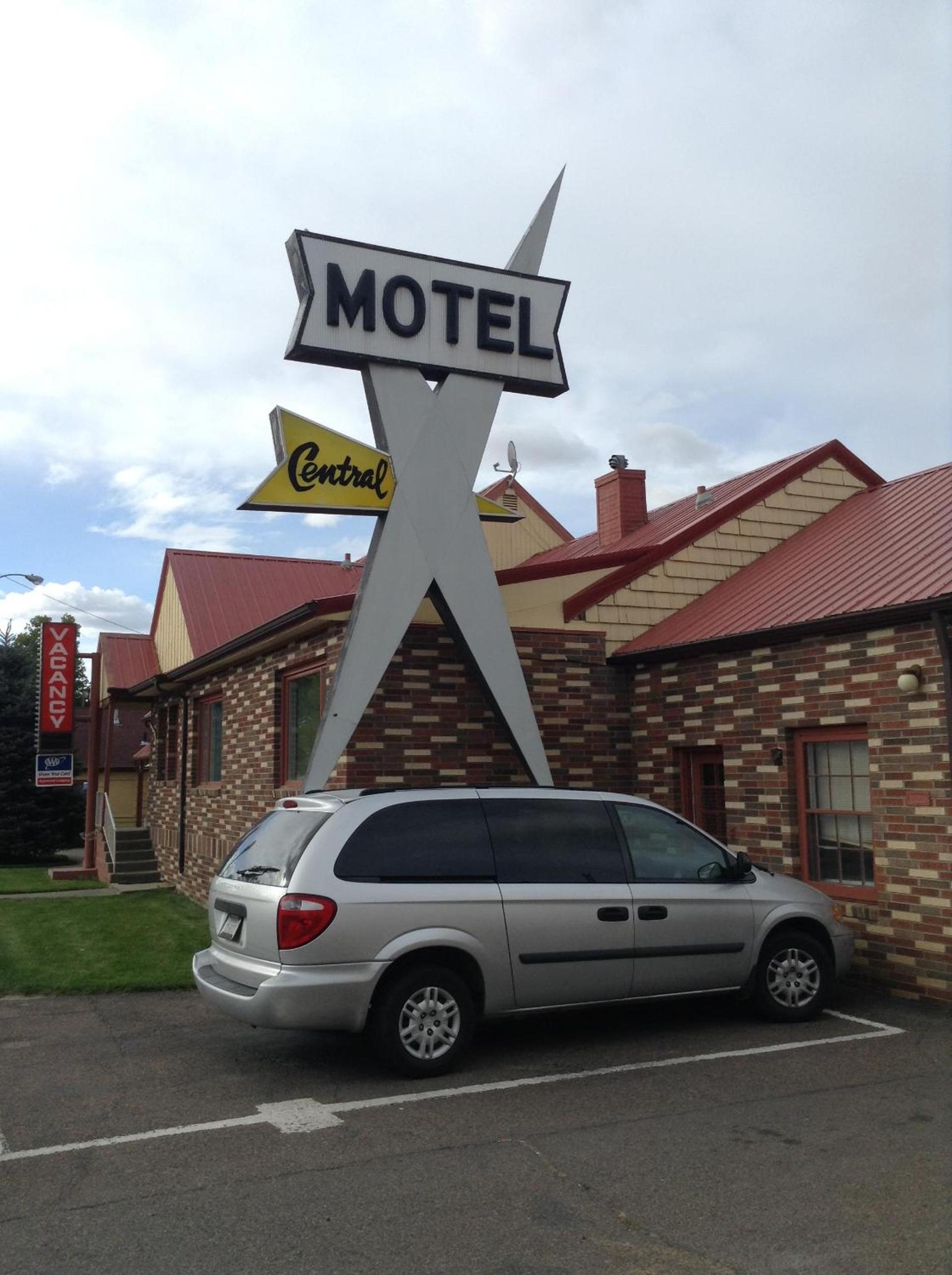 Central Motel photo 53