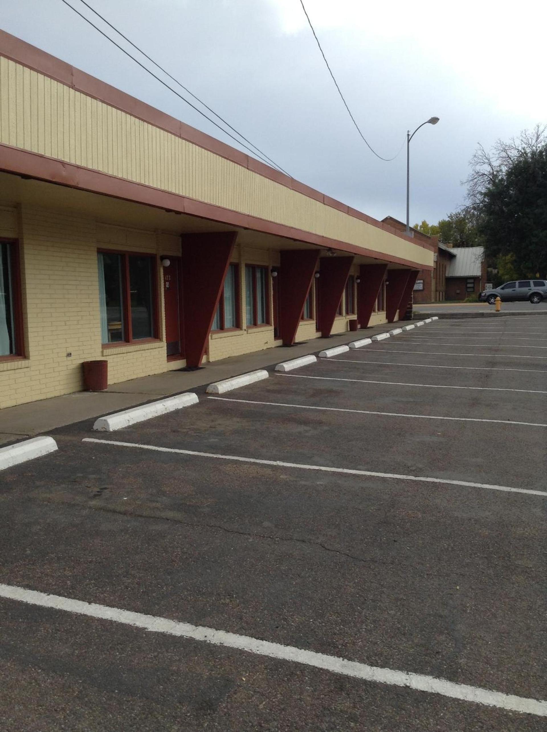 Central Motel photo 54