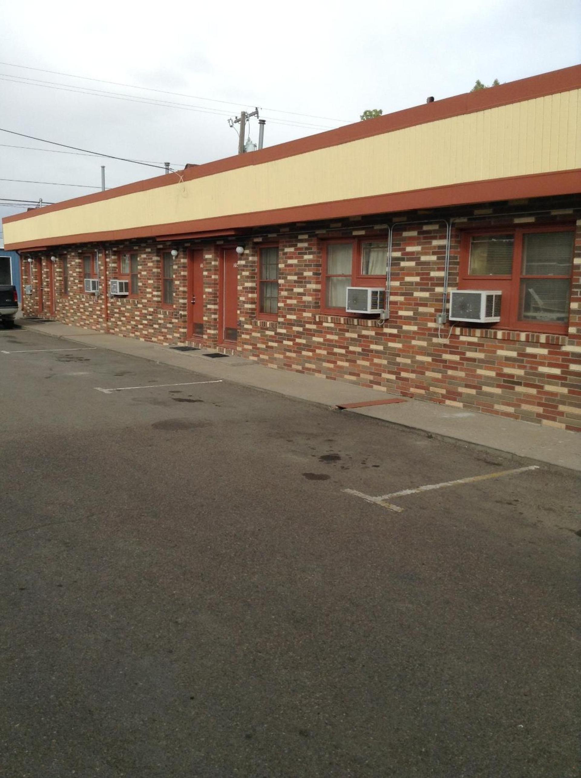 Central Motel photo 56