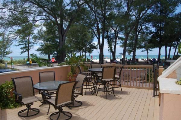 Alamanda Villas on Holmes Beach photo 6
