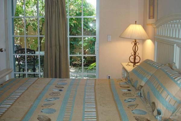 Alamanda Villas on Holmes Beach photo 16