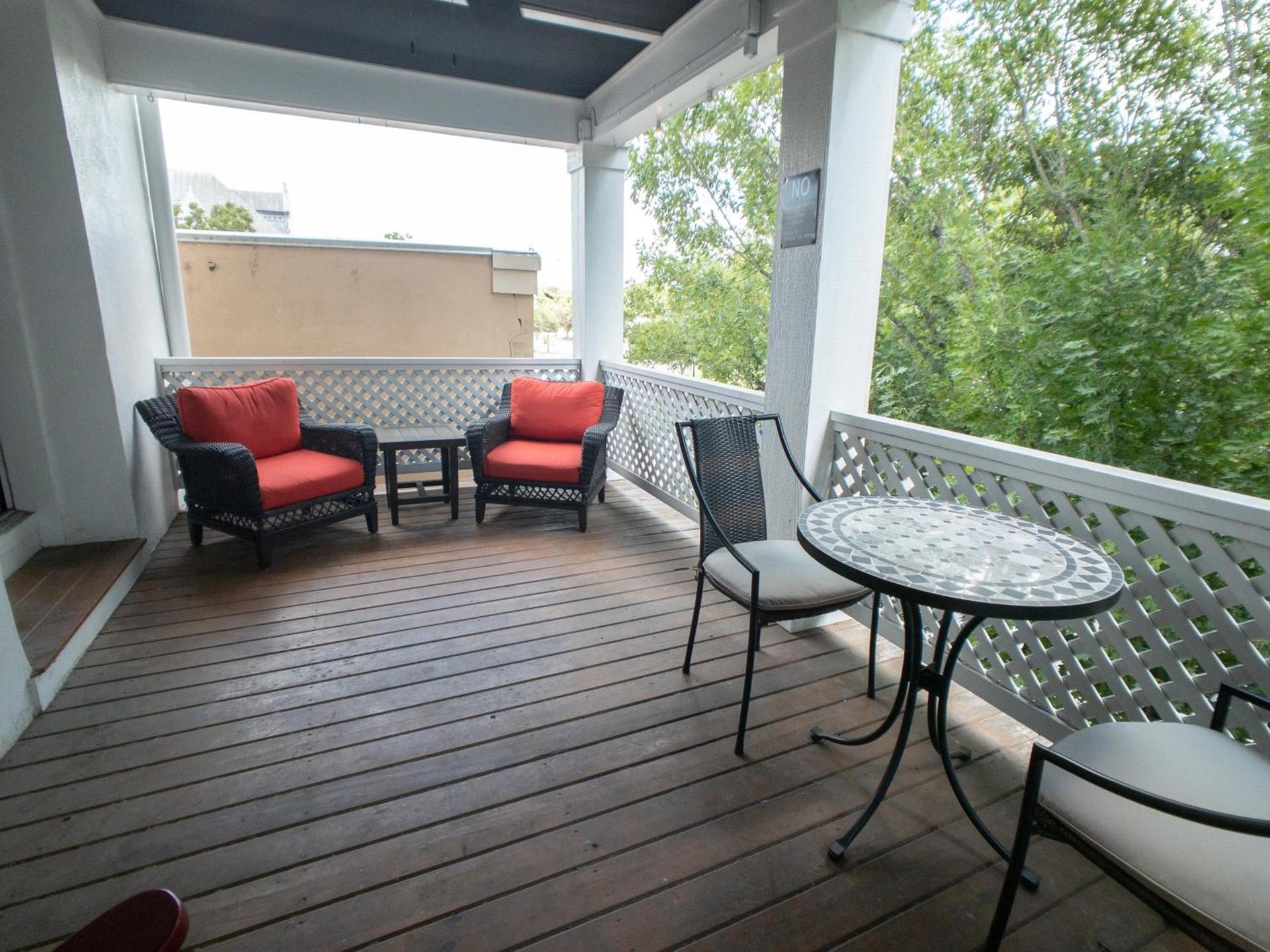 Schmitz Bed & Breakfast photo 32