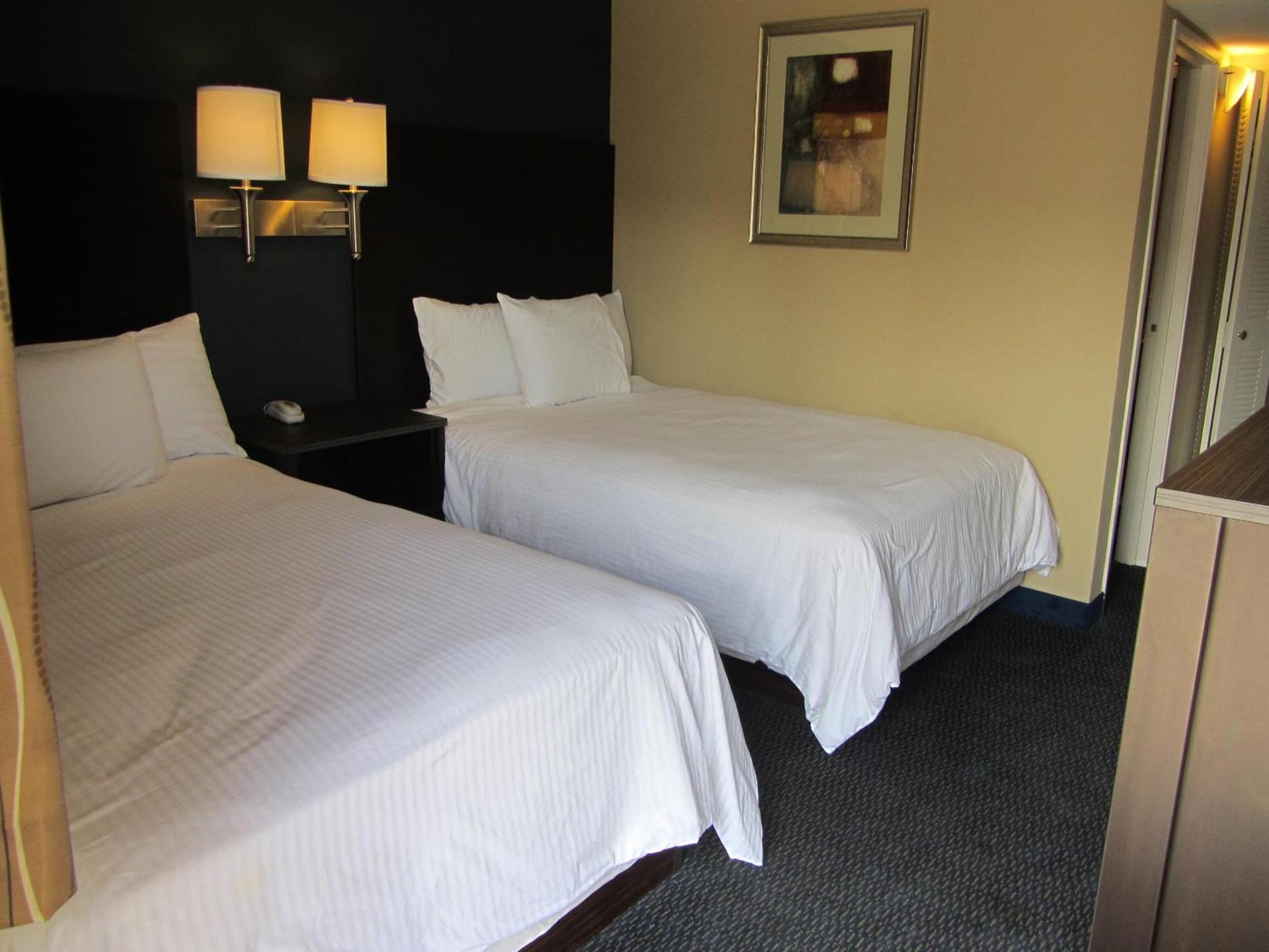 Howard Johnson by Wyndham Odessa TX photo 9