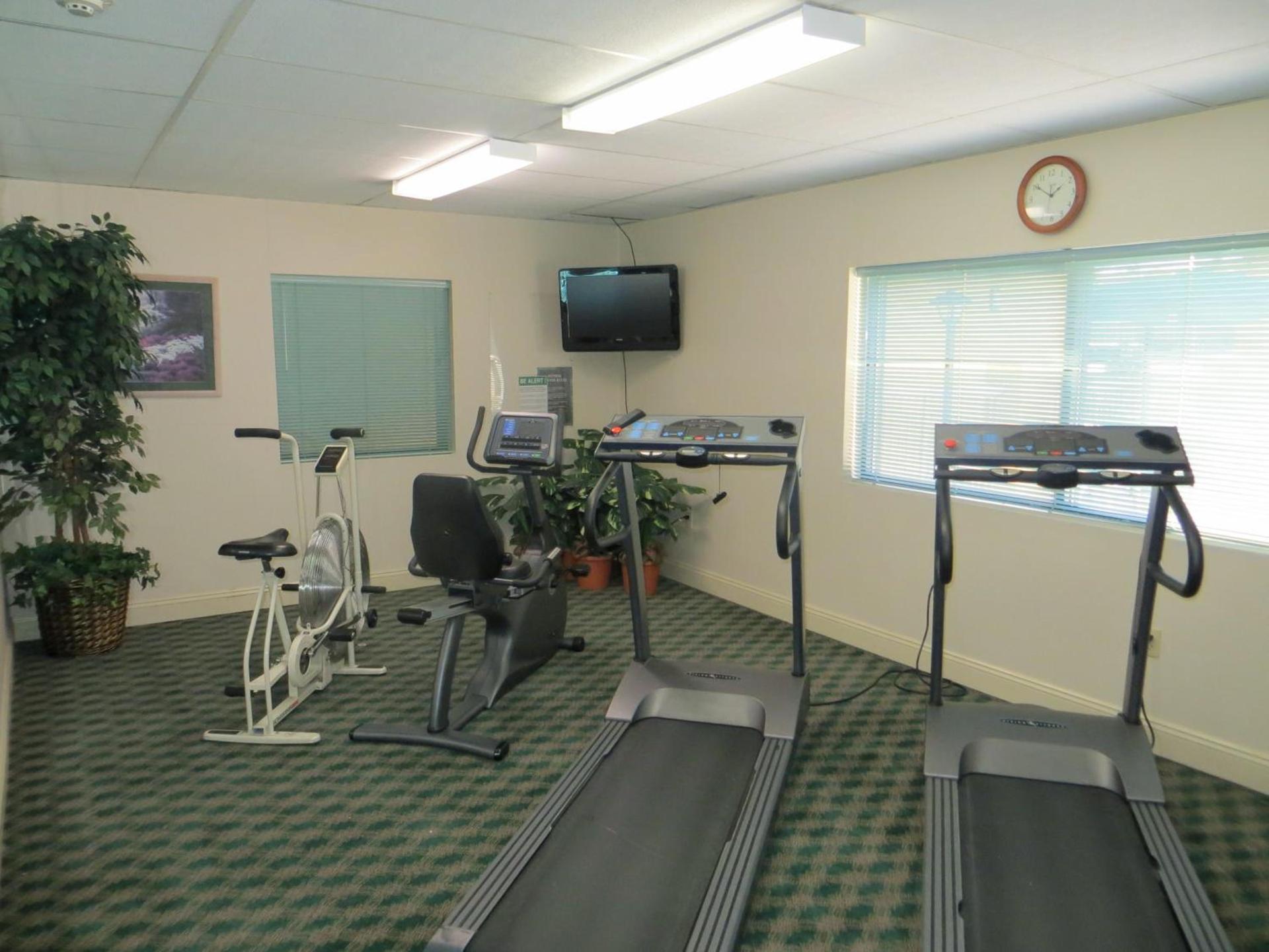 Fairview Inn & Suites Mobile photo 16