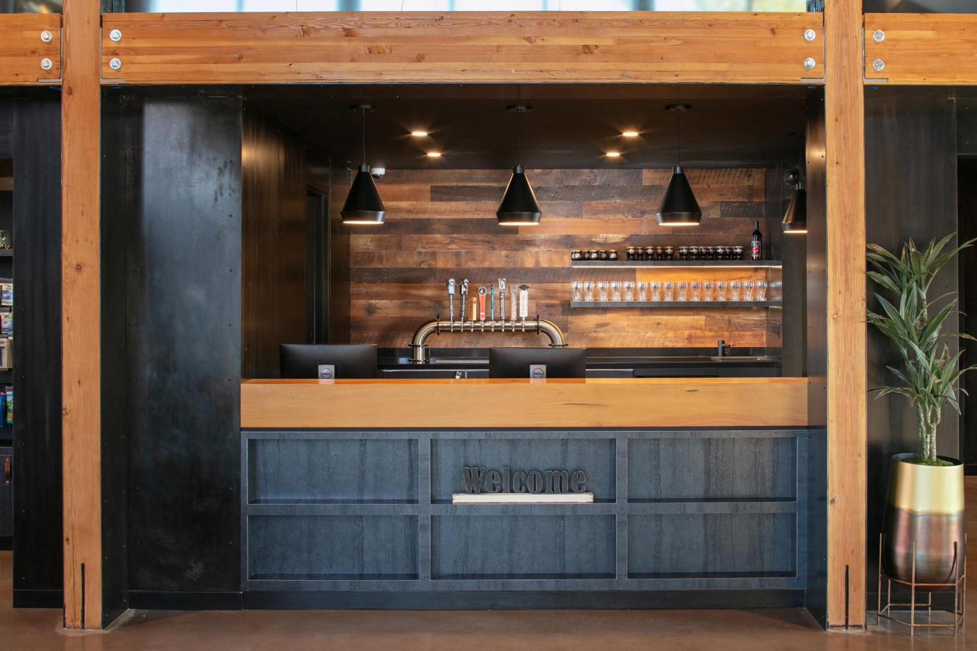 Waypoint Hotel photo 18